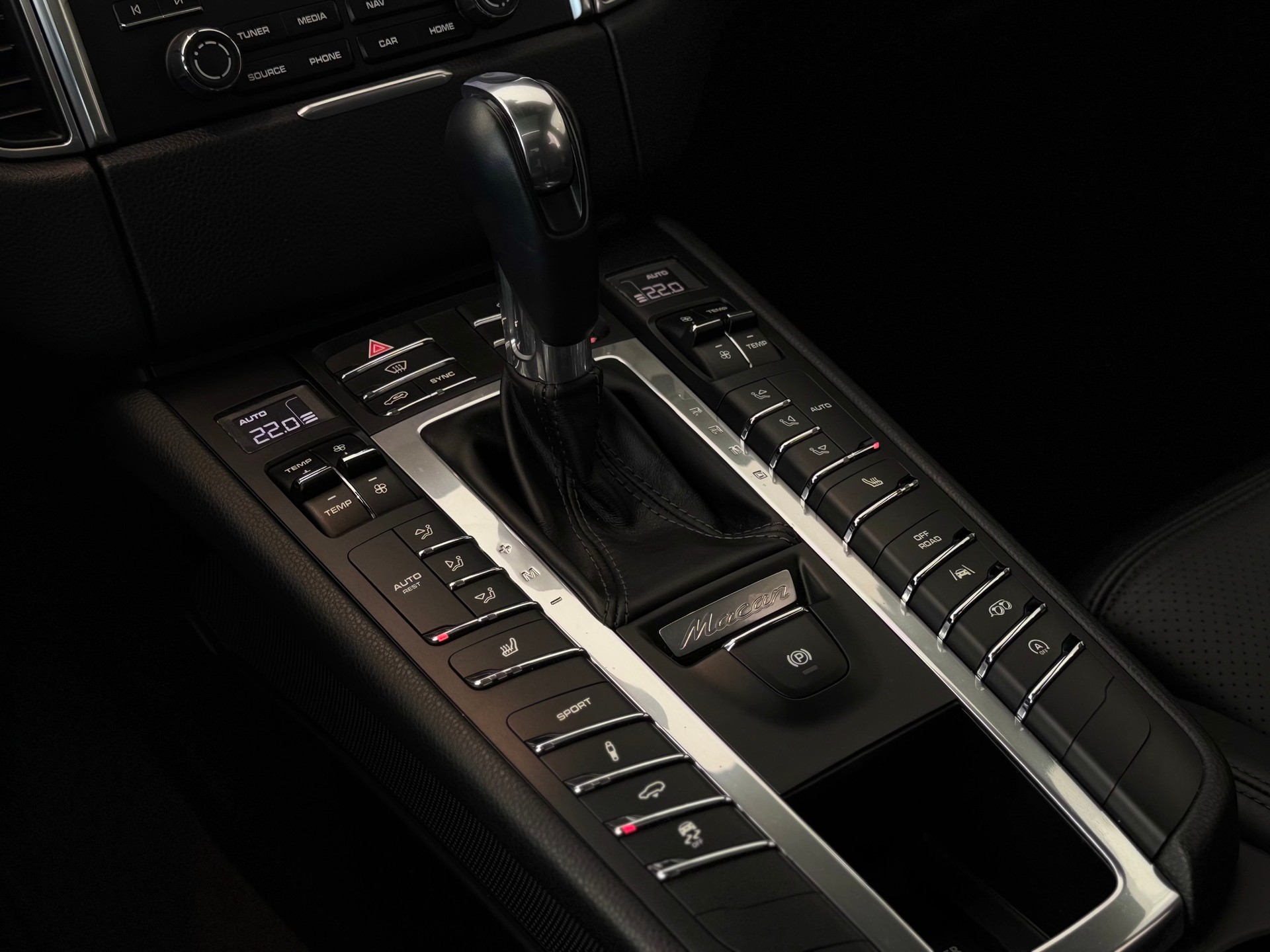 PORSCHE Macan S PDK-image-21