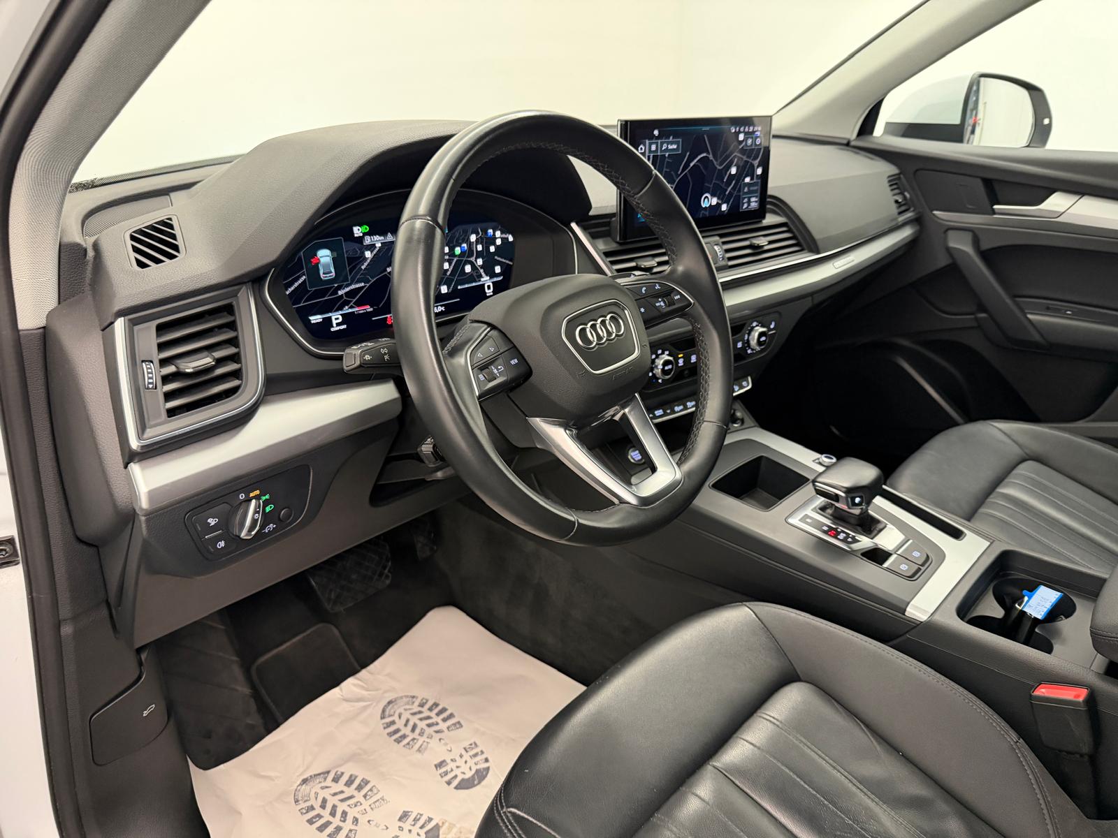 AUDI Q5 40 TDI quattro S-tronic-image-9