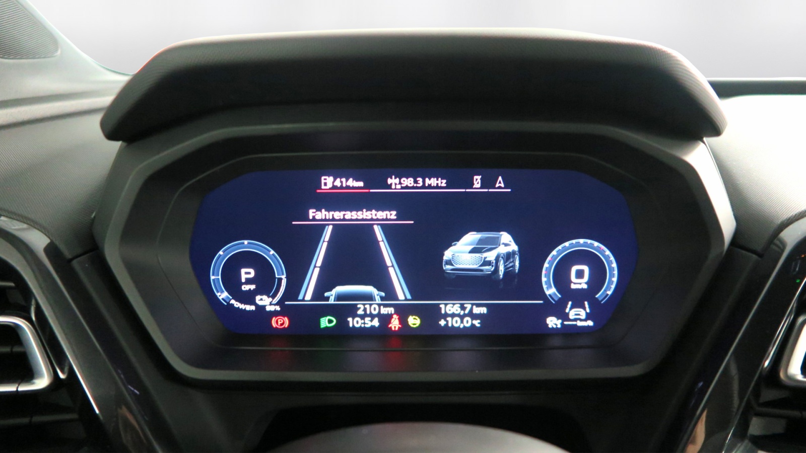 AUDI Q4 e-tron 40-image-7