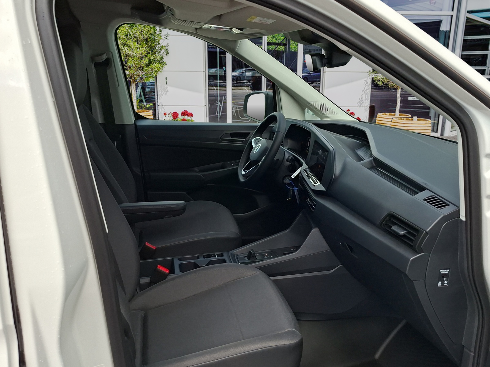 VW Caddy Cargo 1.5 TSI Entry DSG-image-17