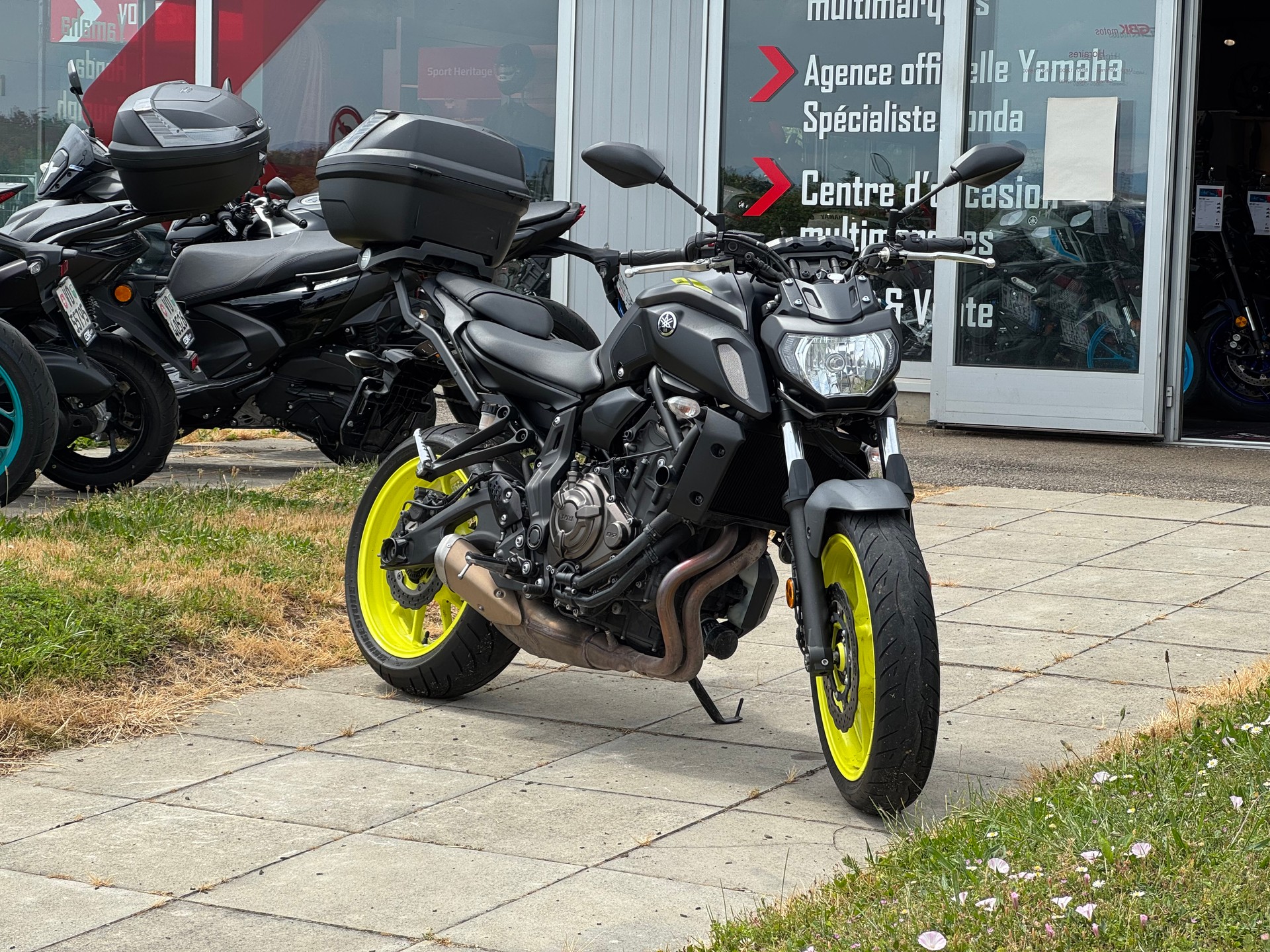 YAMAHA MT-07-image-4