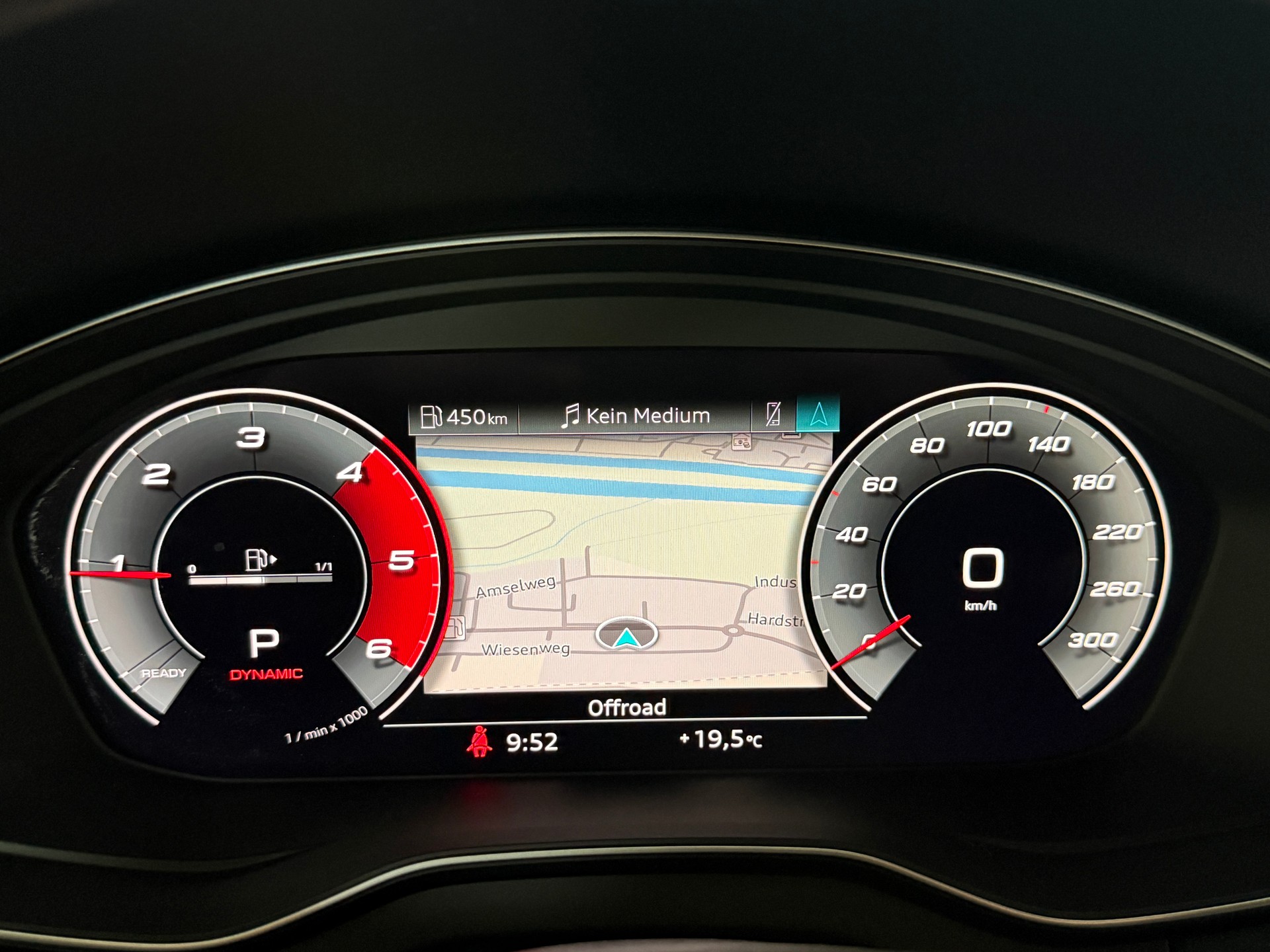 AUDI SQ5 Sportback TDI quattro tiptronic***1. Hand***CH-Fahrzeug***ABT***Luftfederung***Panoramadach***Service kostenlos***-image-22