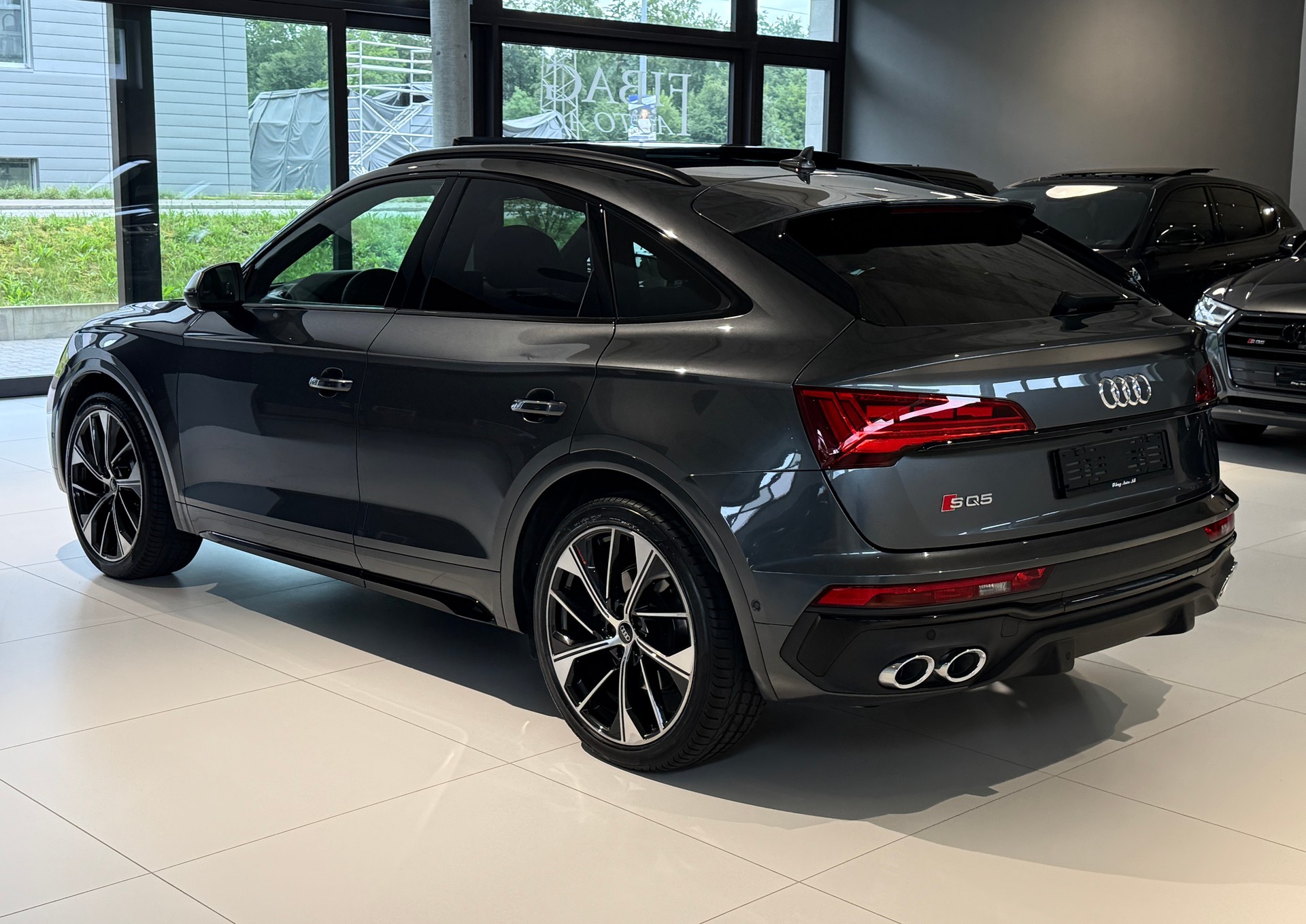 AUDI SQ5 Sportback TDI quattro tiptronic***1. Hand***CH-Fahrzeug***ABT***Luftfederung***Panoramadach***Service kostenlos***-image-36