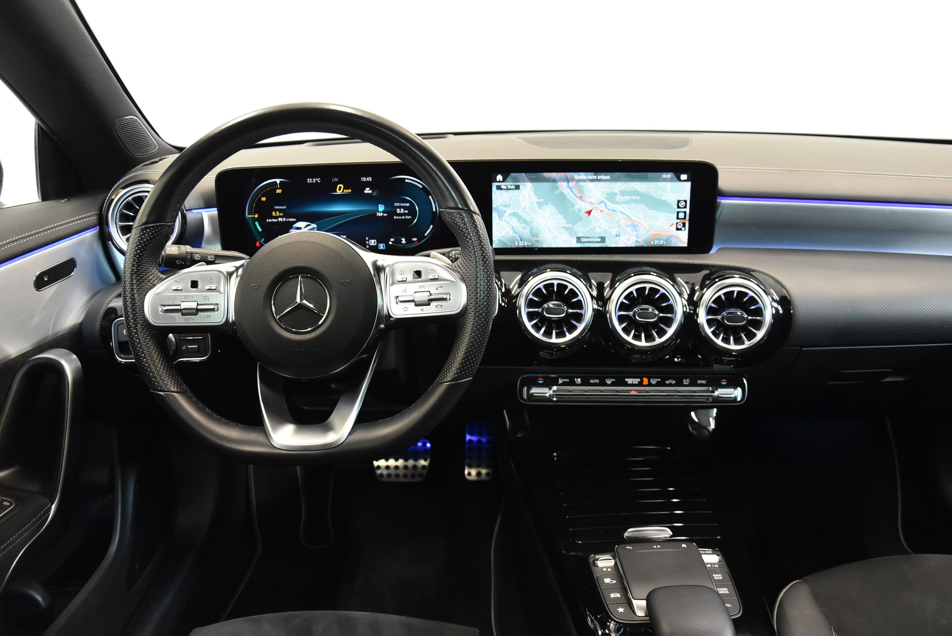 MERCEDES-BENZ CLA Shooting Brake 220 d 4Matic AMG Line EDITION 2020-image-7