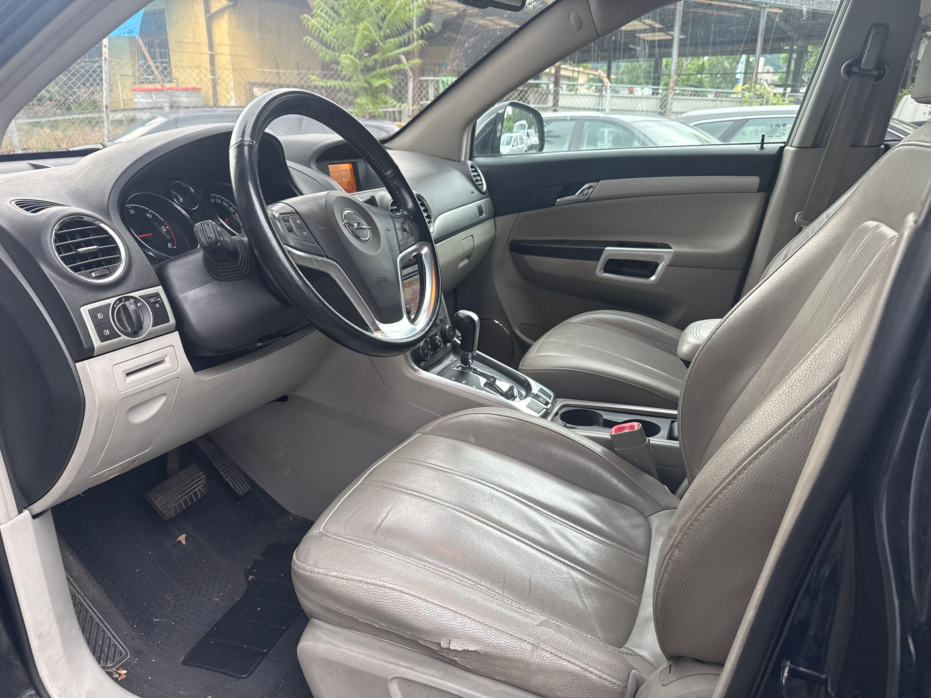 OPEL Antara 2.2 CDTi Cosmo 4WD Automatic-image-7