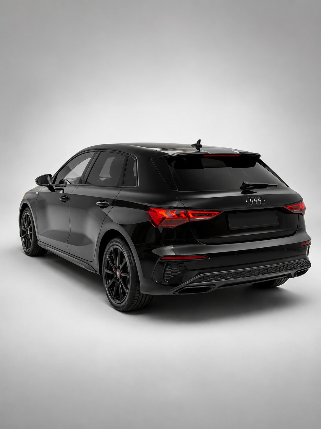 AUDI 1.5 35 TFSI S Line Attraction S-Tronic-image-3