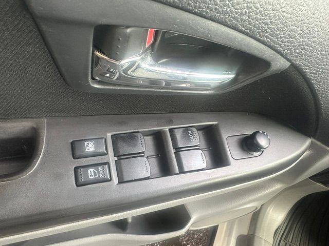 SUZUKI SX4 1.6 16V GL Top Barry 4WD-image-13