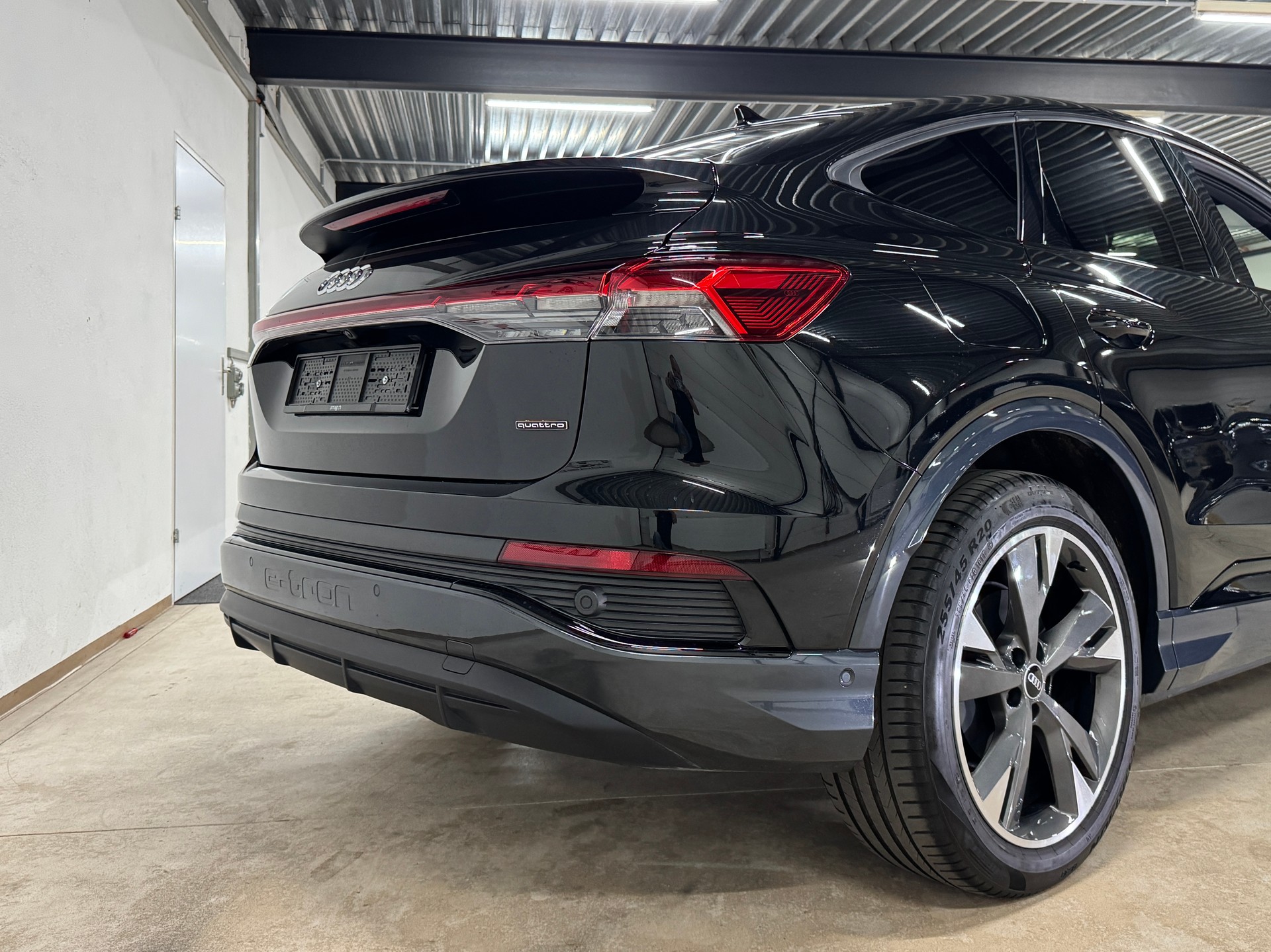 AUDI Q4 Sportback e-tron 55 S-Line Black-Pack quattro 340Ps / Wärmepumpe-image-5