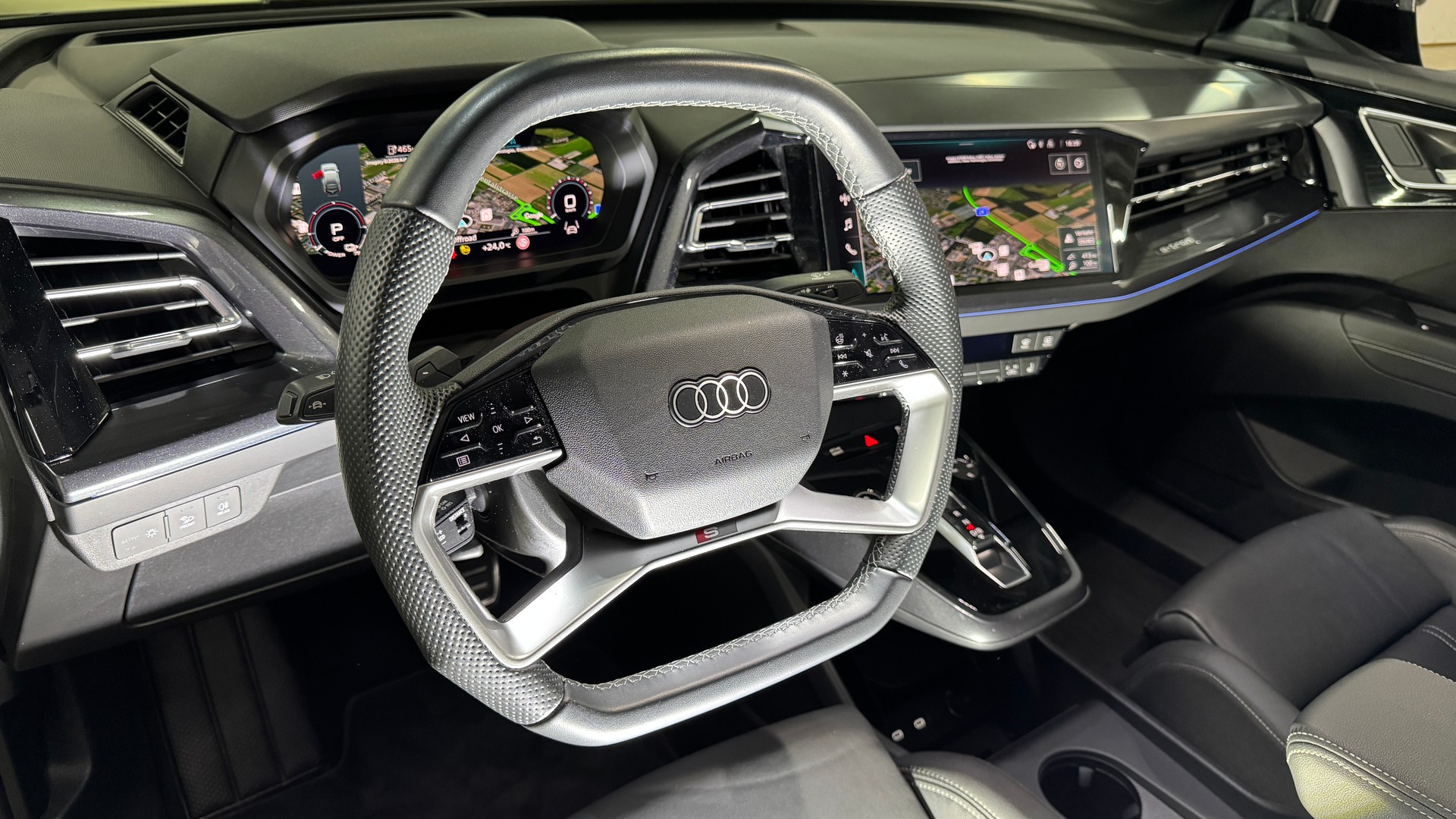 AUDI Q4 Sportback e-tron 55 S-Line Black-Pack quattro 340Ps / Wärmepumpe-image-12
