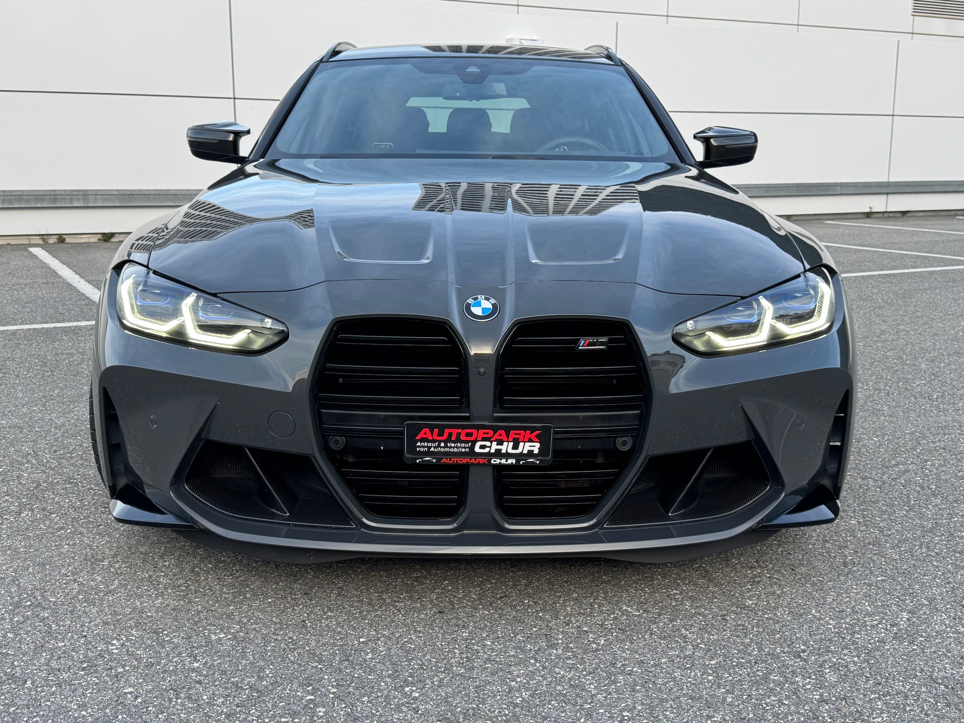 BMW M3 Touring xDrive Competition M-image-6