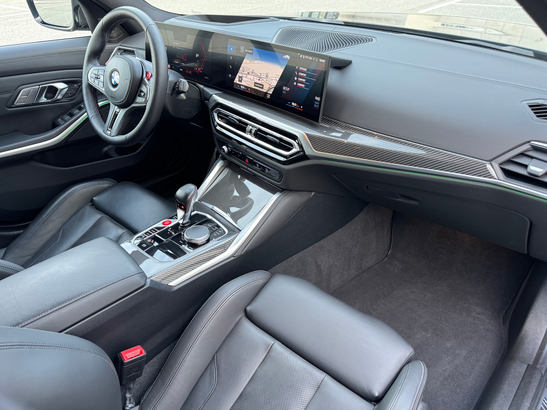 BMW M3 Touring xDrive Competition M-image-11