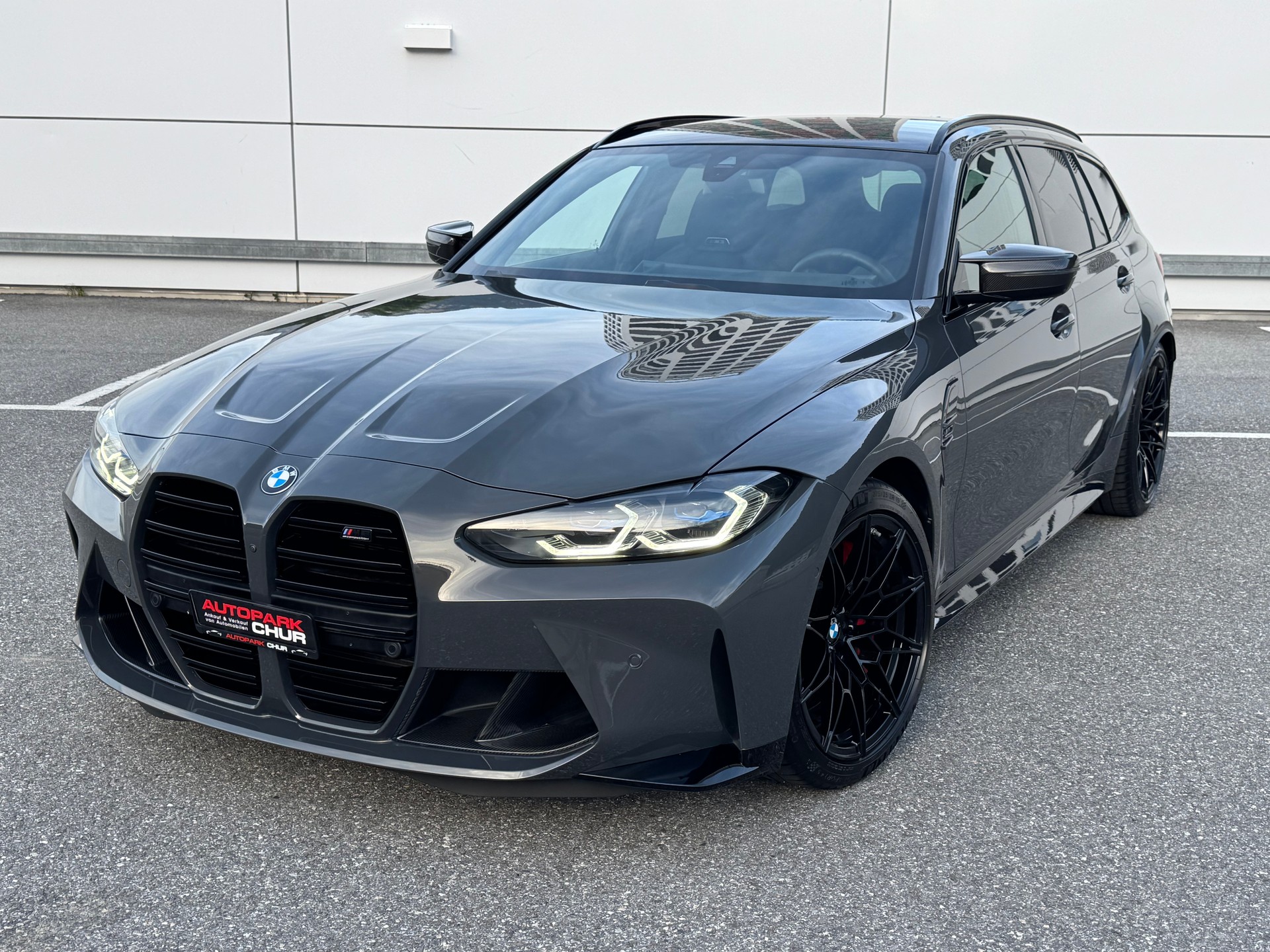 BMW M3 Touring xDrive Competition M-image-0