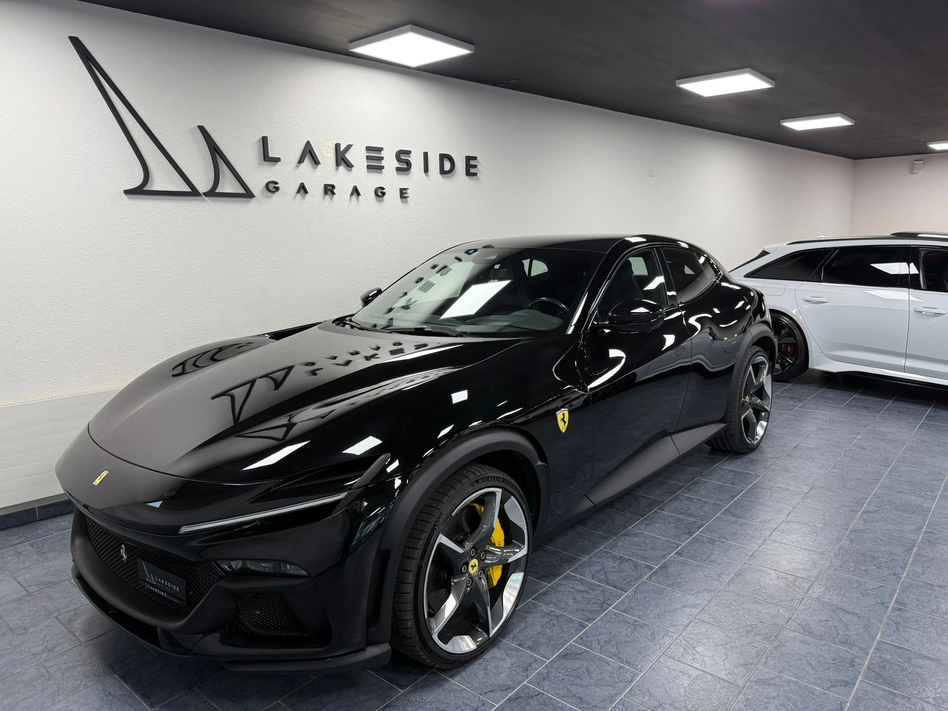 FERRARI Purosangue 6.5 V12-image-0