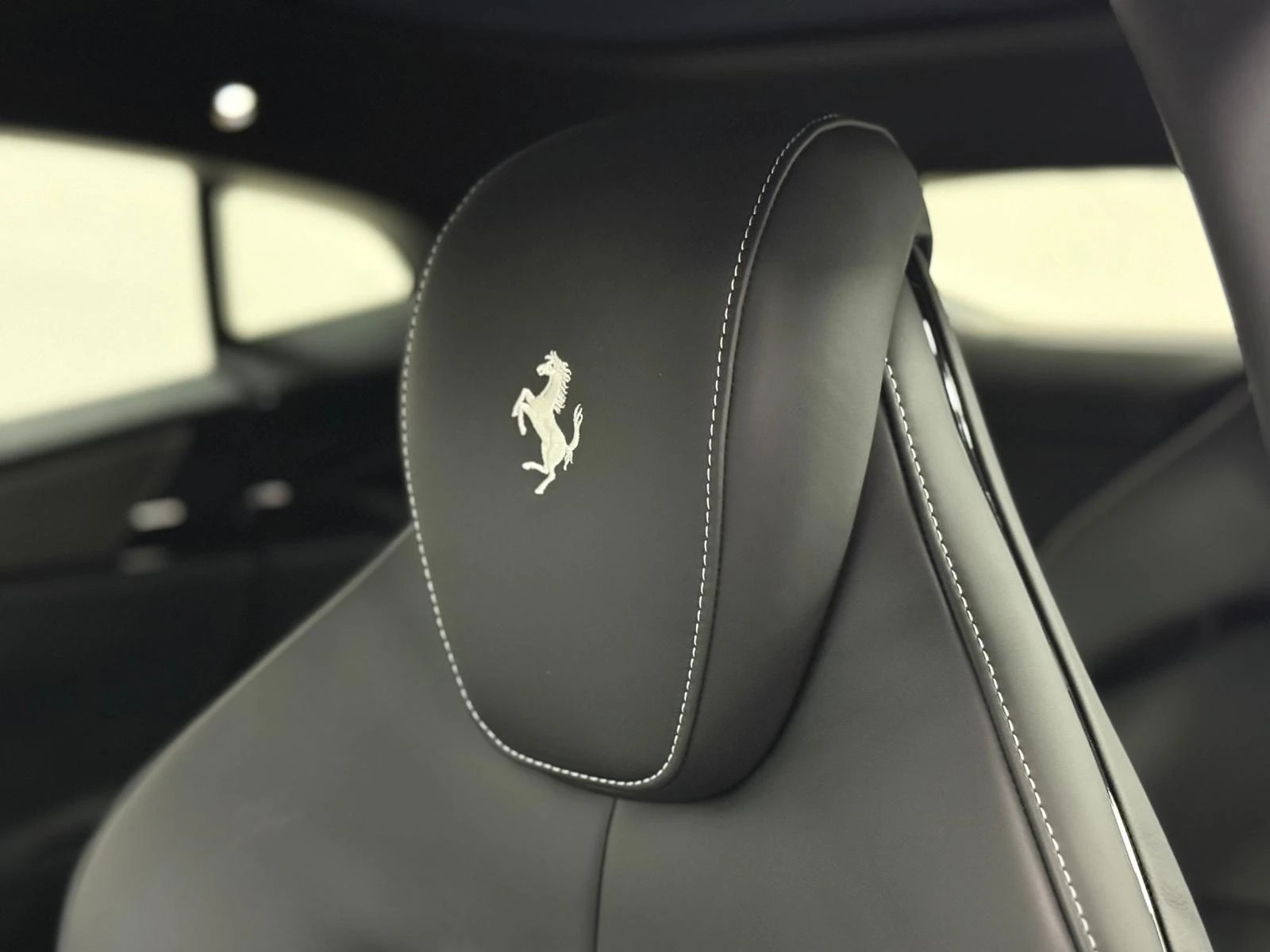 FERRARI Purosangue 6.5 V12-image-13