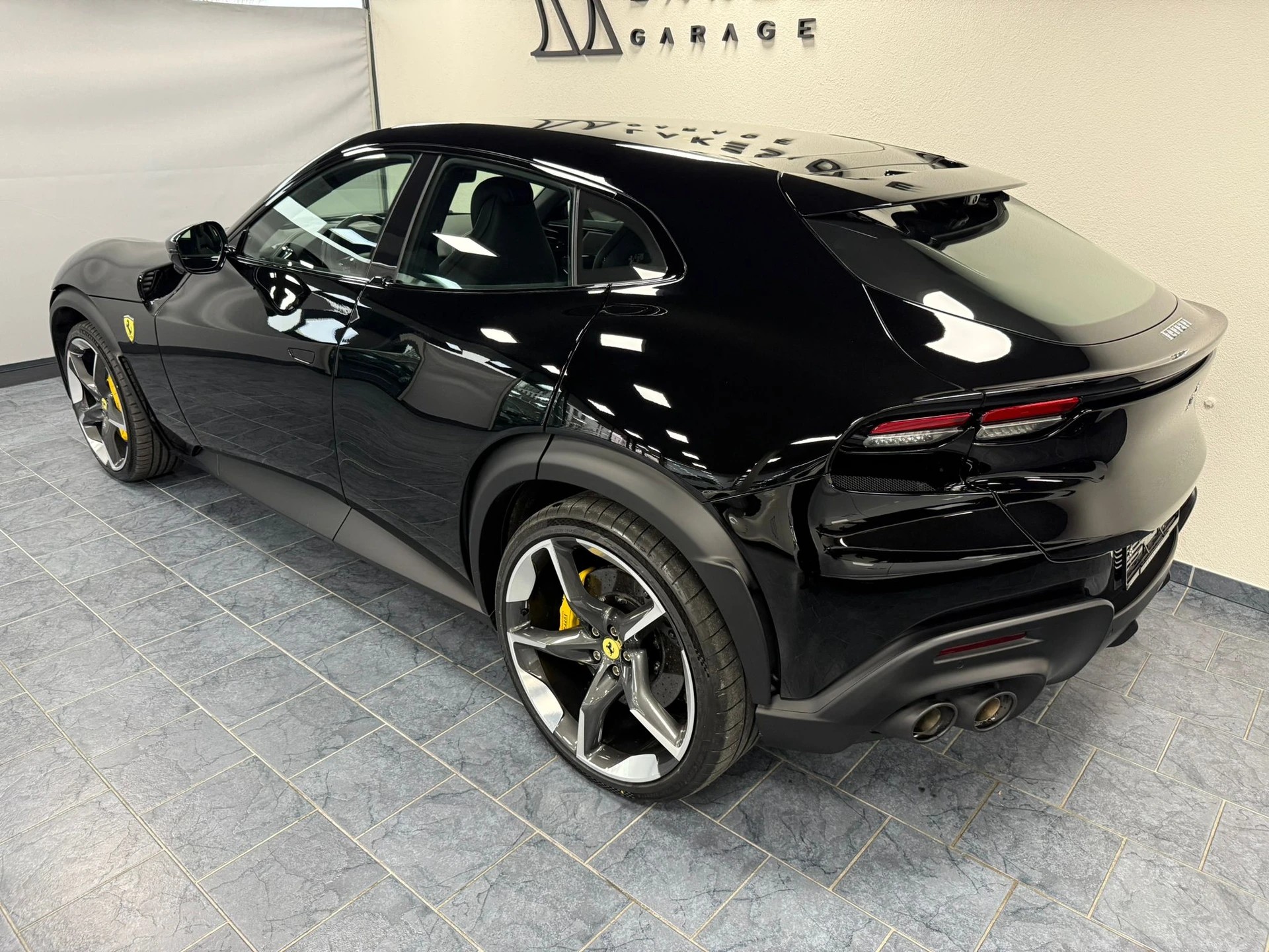 FERRARI Purosangue 6.5 V12-image-5