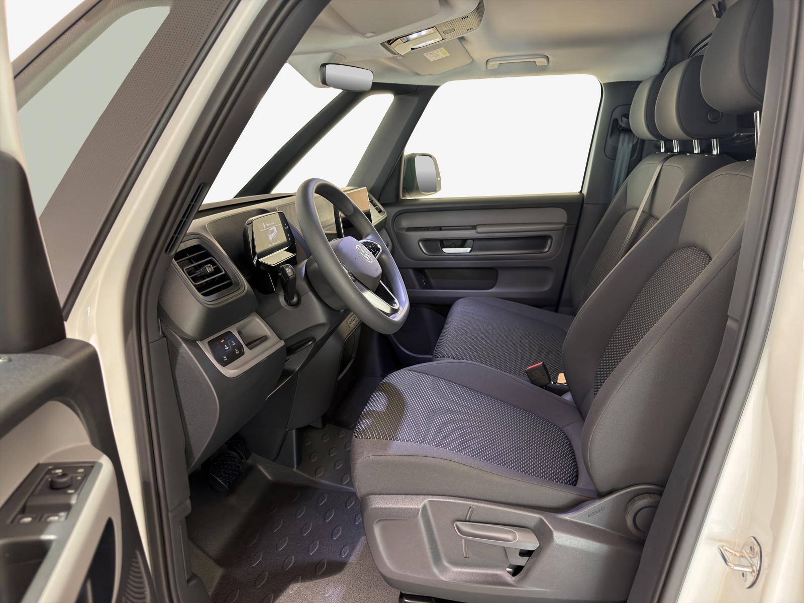 VW ID. Buzz Cargo Pro 4Motion-image-7