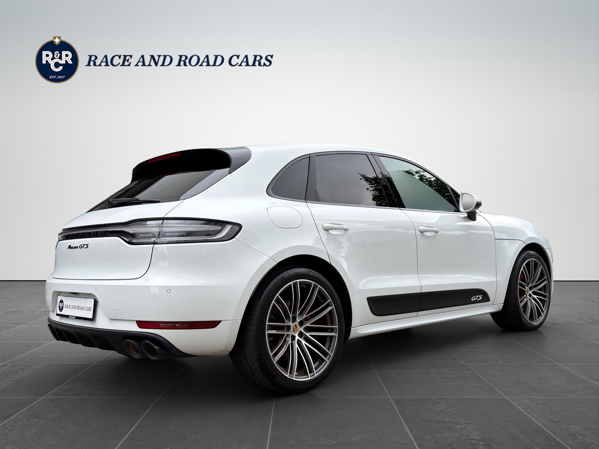 PORSCHE Macan 2.9 V6 GTS-image-4