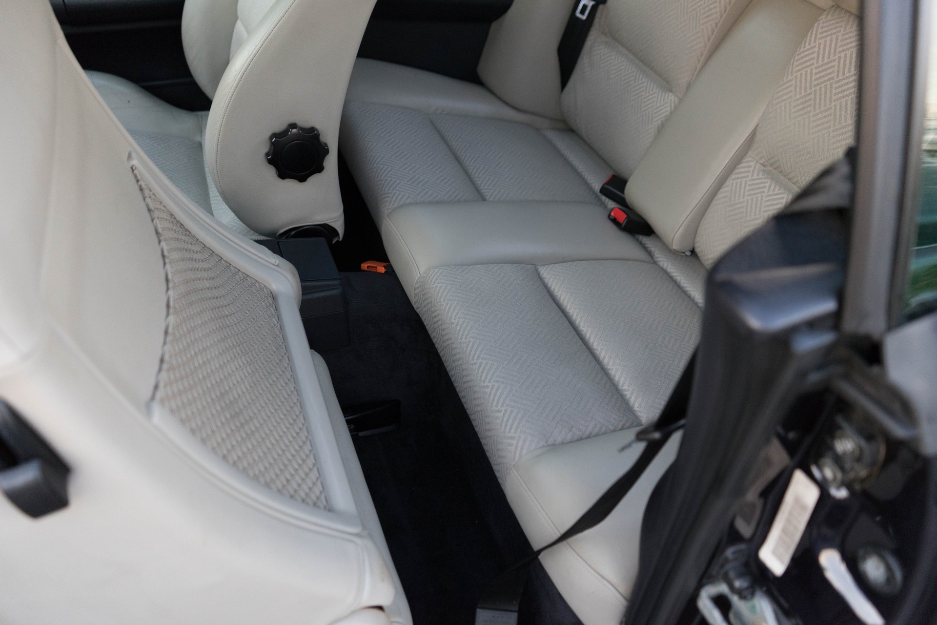 AUDI Cabriolet 2.8 E-image-11