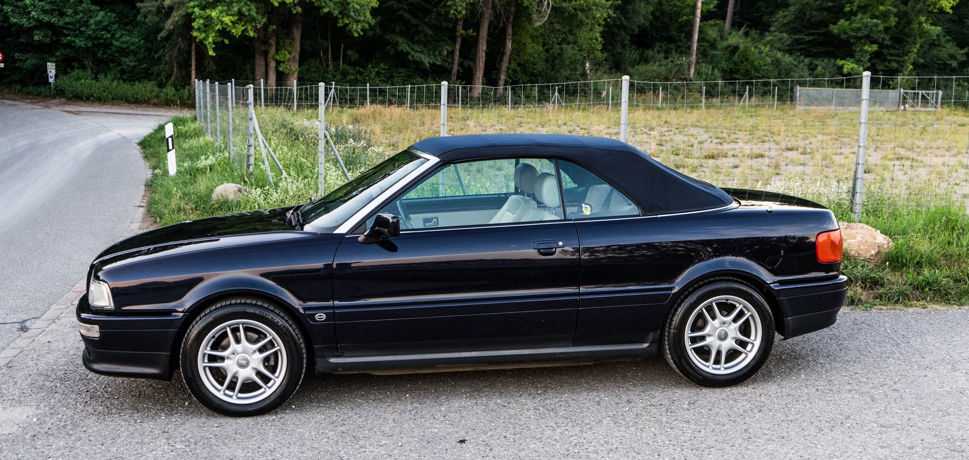 AUDI Cabriolet 2.8 E-image-2