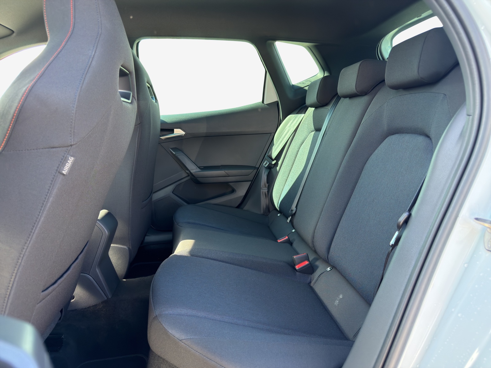 SEAT Arona 1.0 TSI Eco FR DSG-image-11