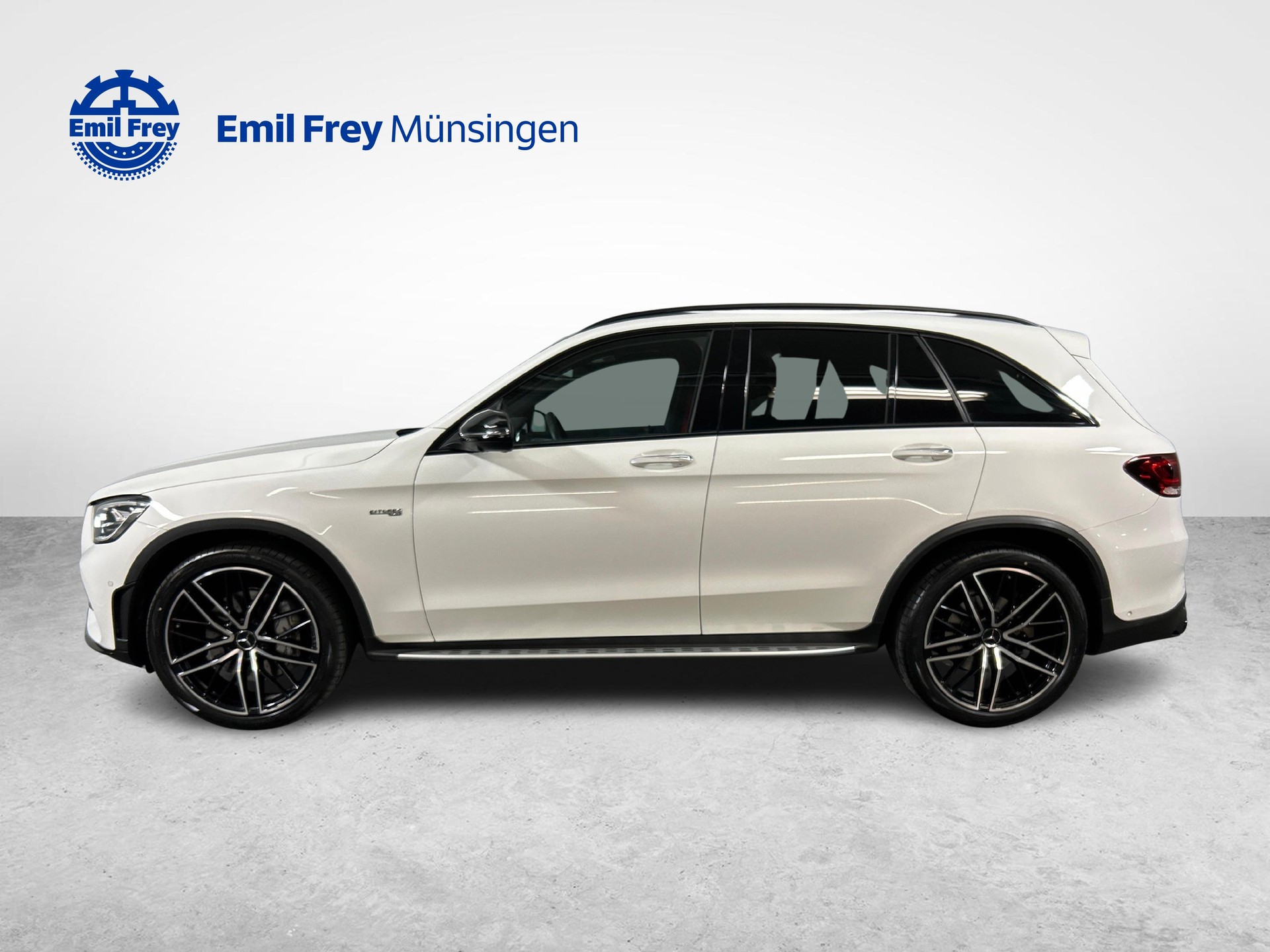 MERCEDES-BENZ GLC 43 AMG 4m-image-4