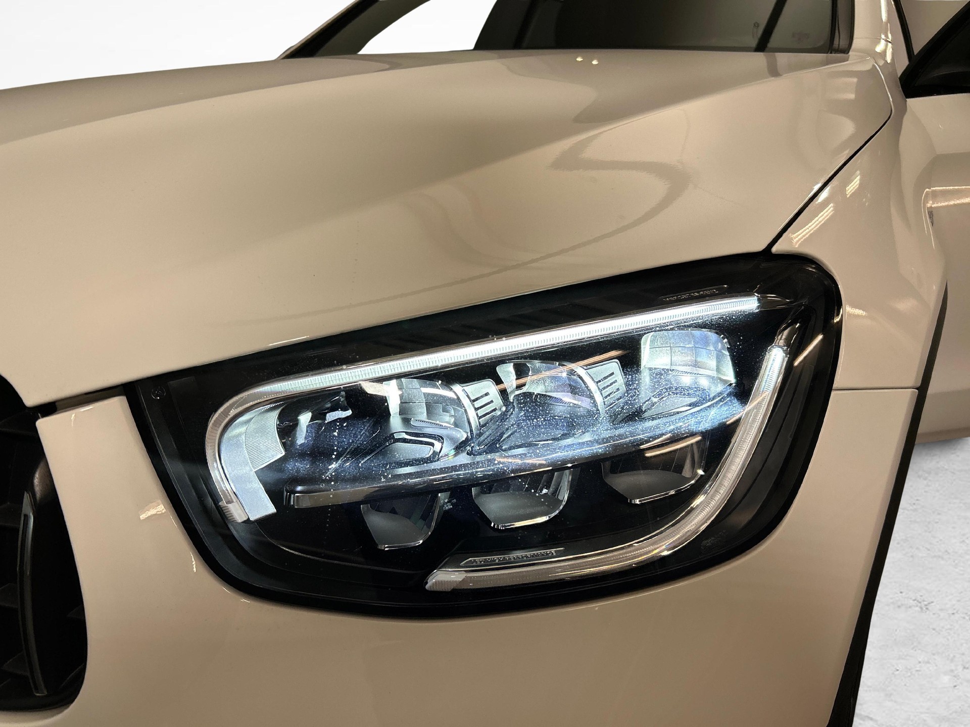 MERCEDES-BENZ GLC 43 AMG 4m-image-15
