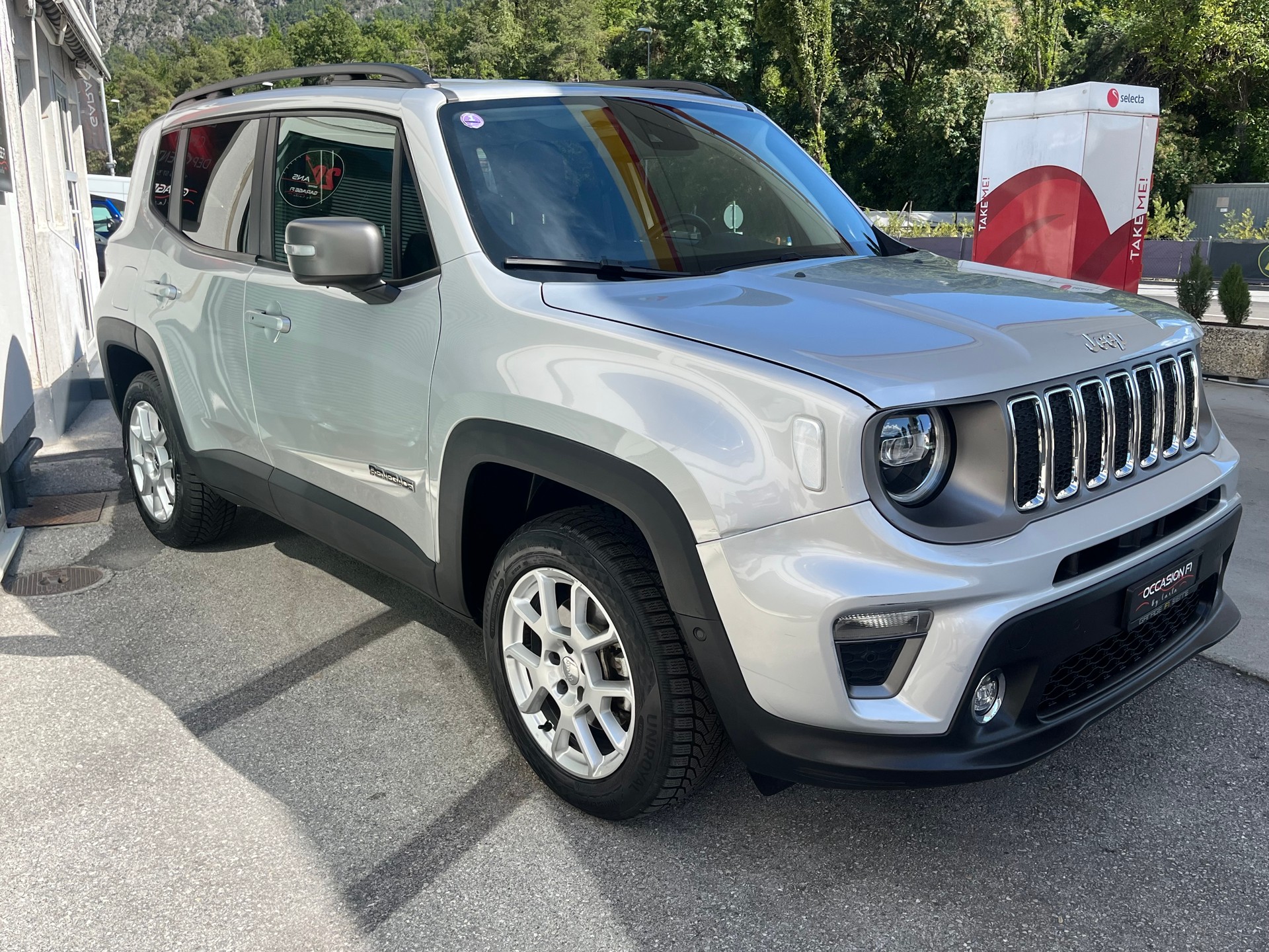 JEEP Renegade 1.3 Turbo Limited AWD-showroom-element-1