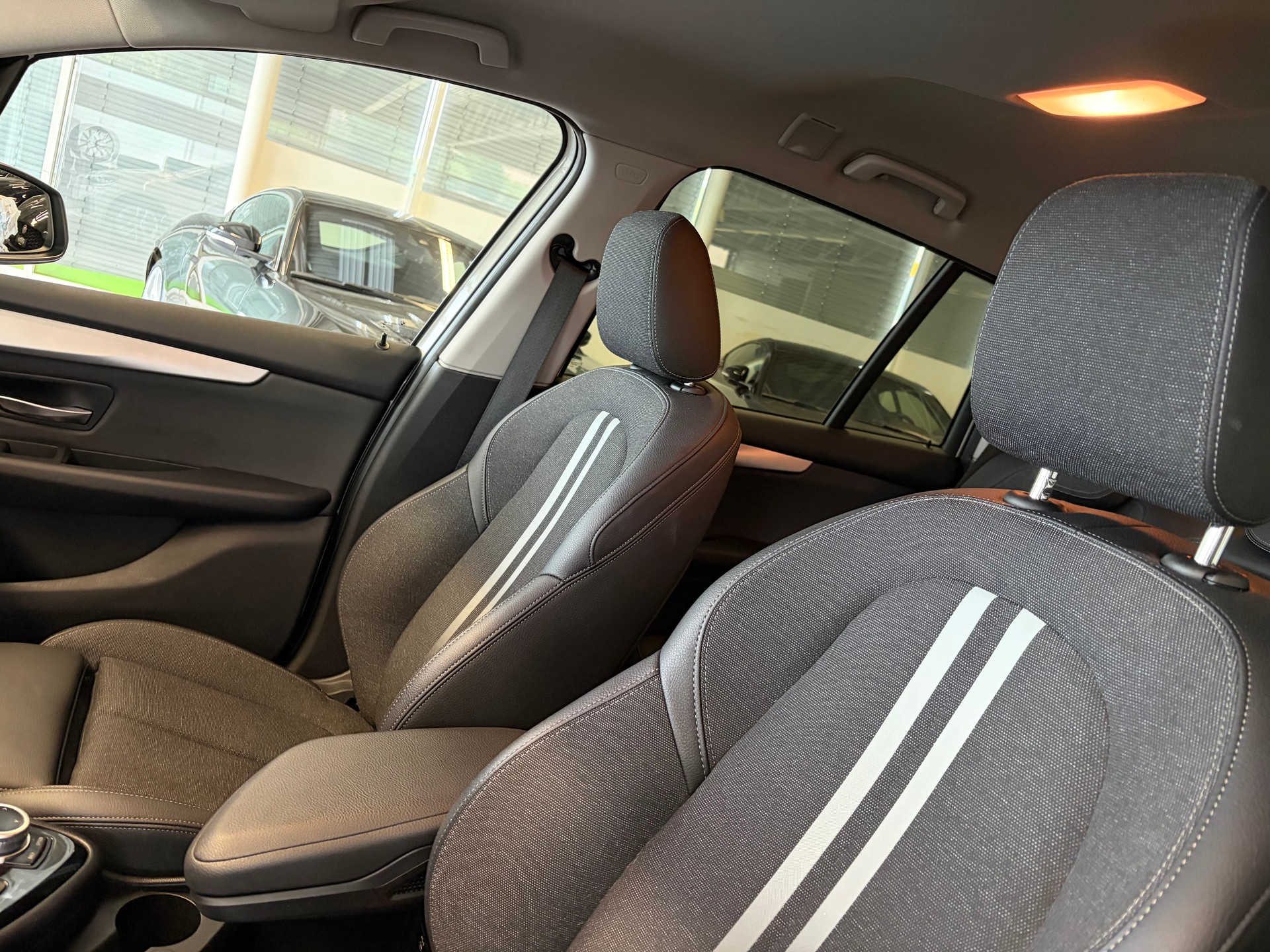 BMW 220d xDrive Gran Tourer | CH Fzg. | Driving Assistant Plus | Kamera | LED Scheinw. | HeadUp | Sportsitze |-image-12