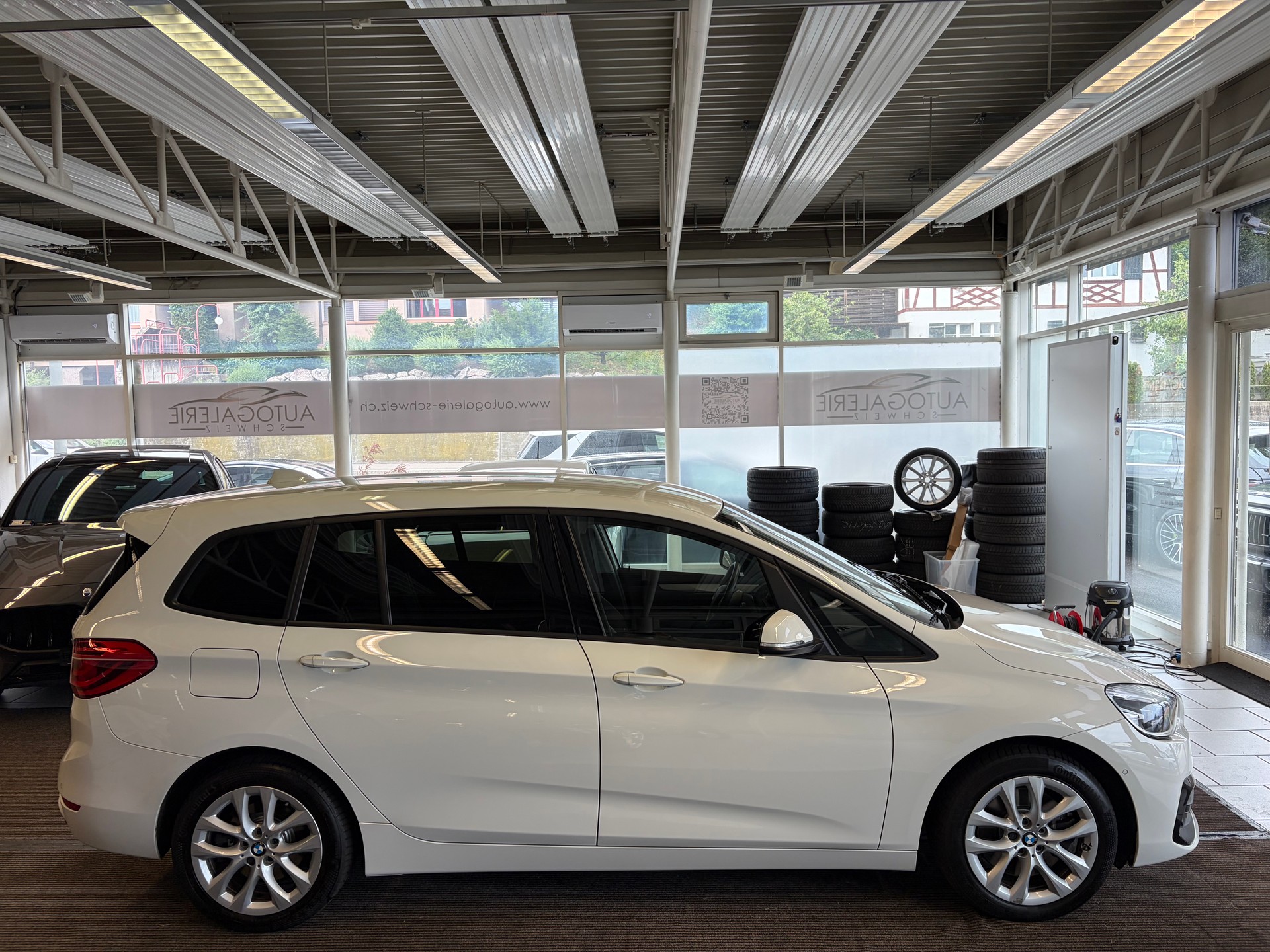 BMW 220d xDrive Gran Tourer | CH Fzg. | Driving Assistant Plus | Kamera | LED Scheinw. | HeadUp | Sportsitze |-image-30