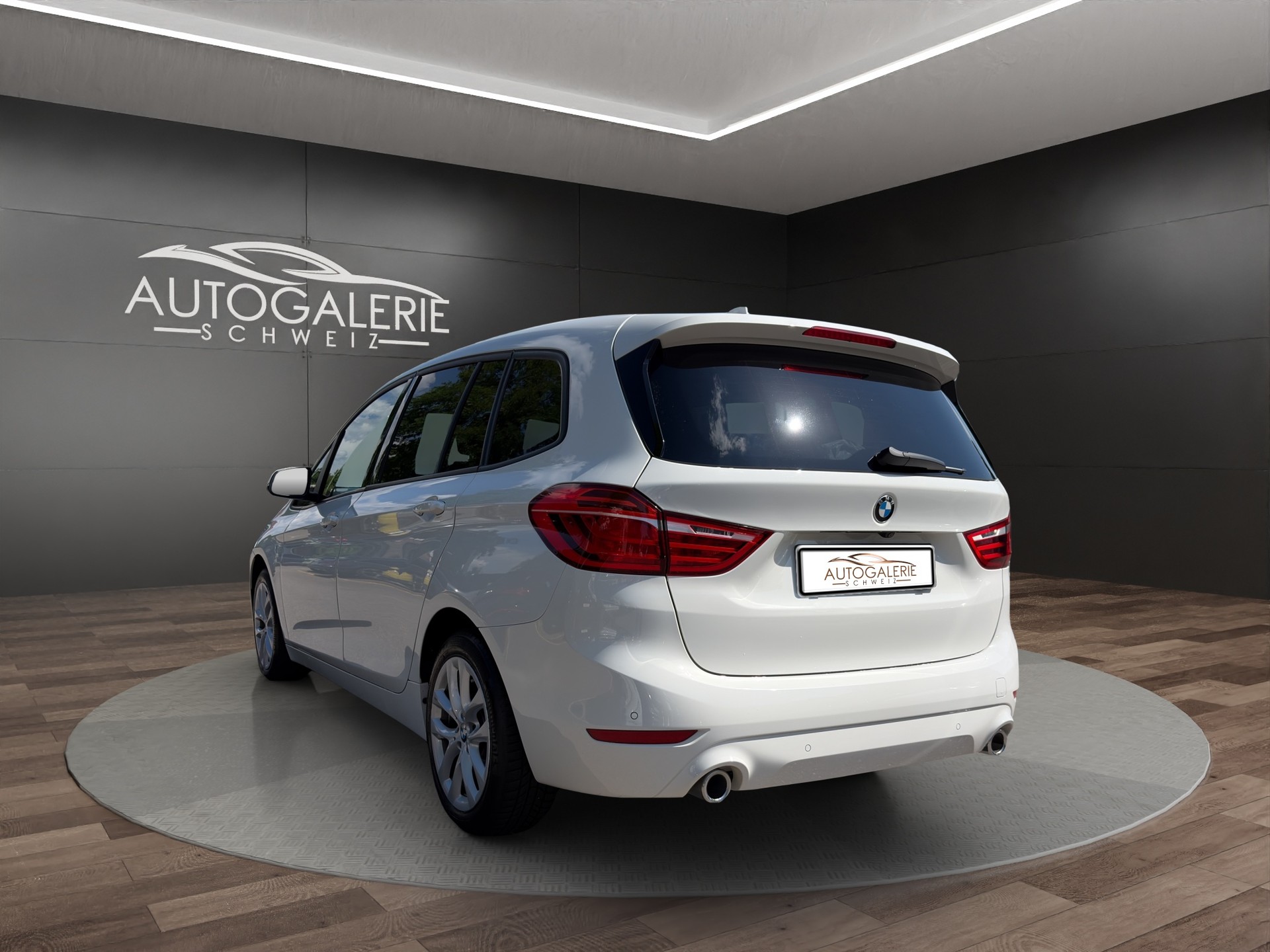 BMW 220d xDrive Gran Tourer | CH Fzg. | Driving Assistant Plus | Kamera | LED Scheinw. | HeadUp | Sportsitze |-showroom-element-3