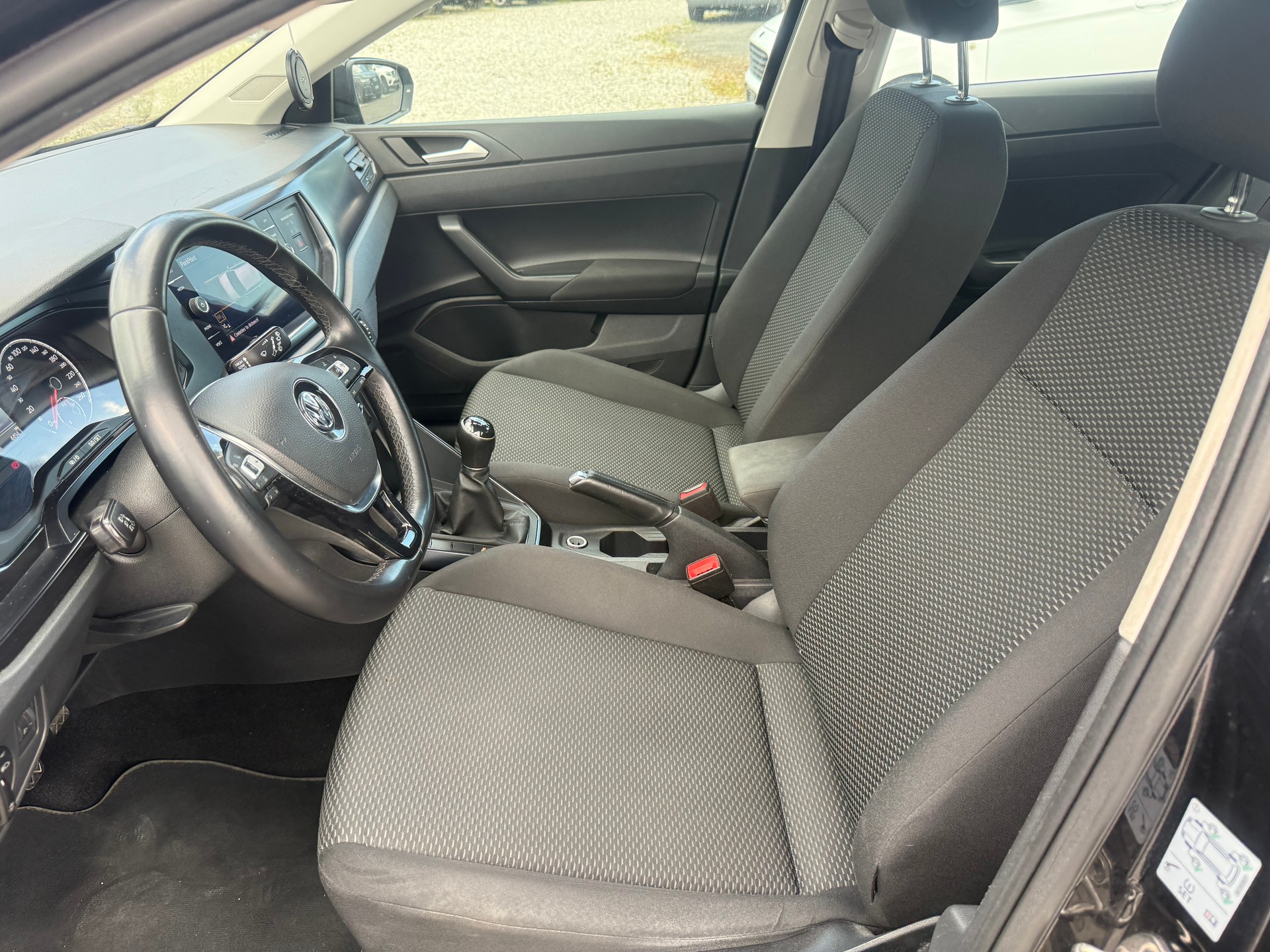 VW Polo 1.0 BMT Beats-image-6