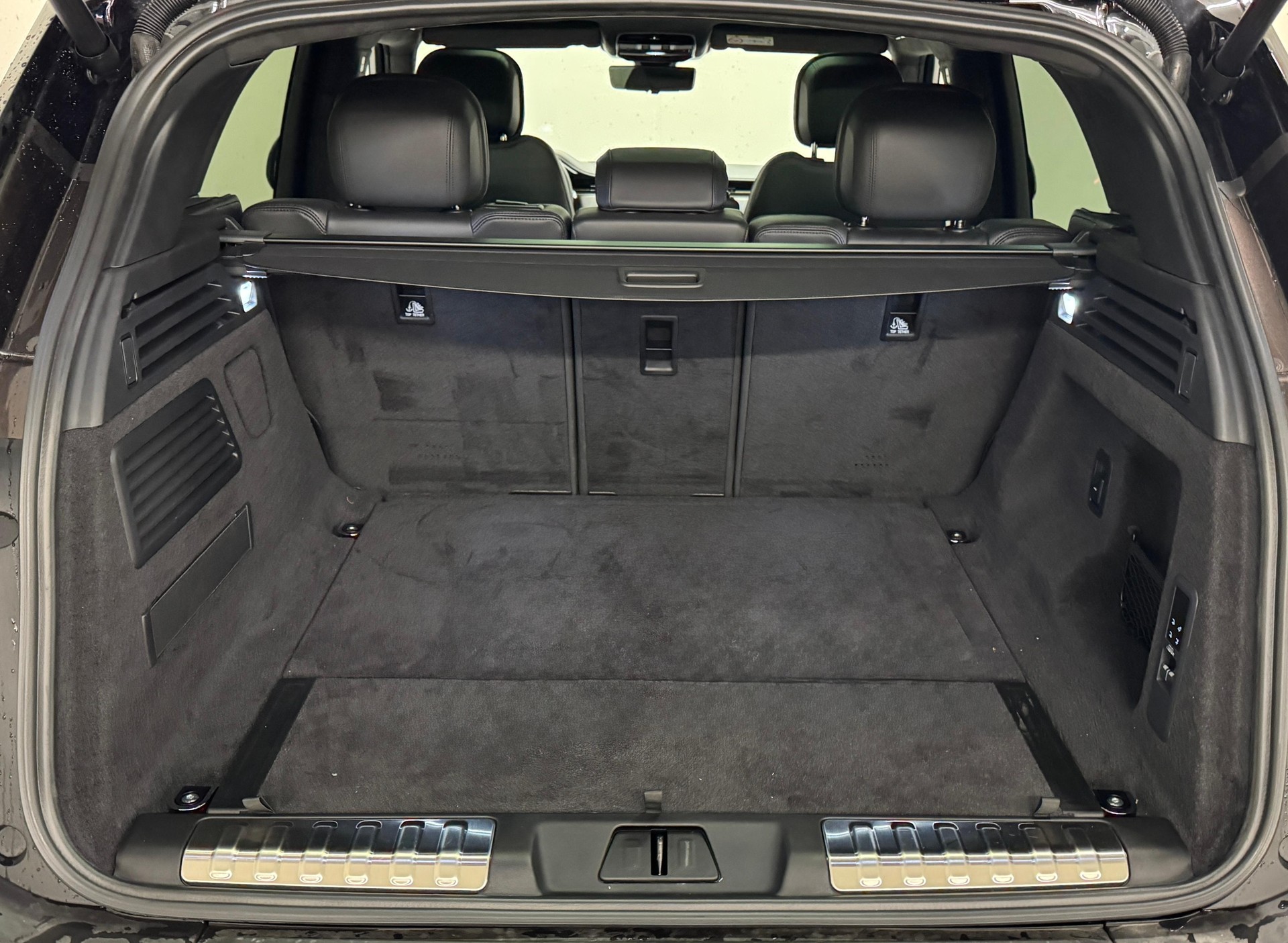 LAND ROVER Range Rover Sport 3.0 I6 P550e Autobiography-image-10
