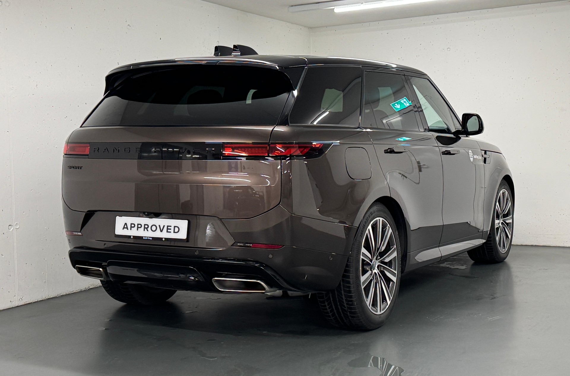 LAND ROVER Range Rover Sport 3.0 I6 P550e Autobiography-image-11