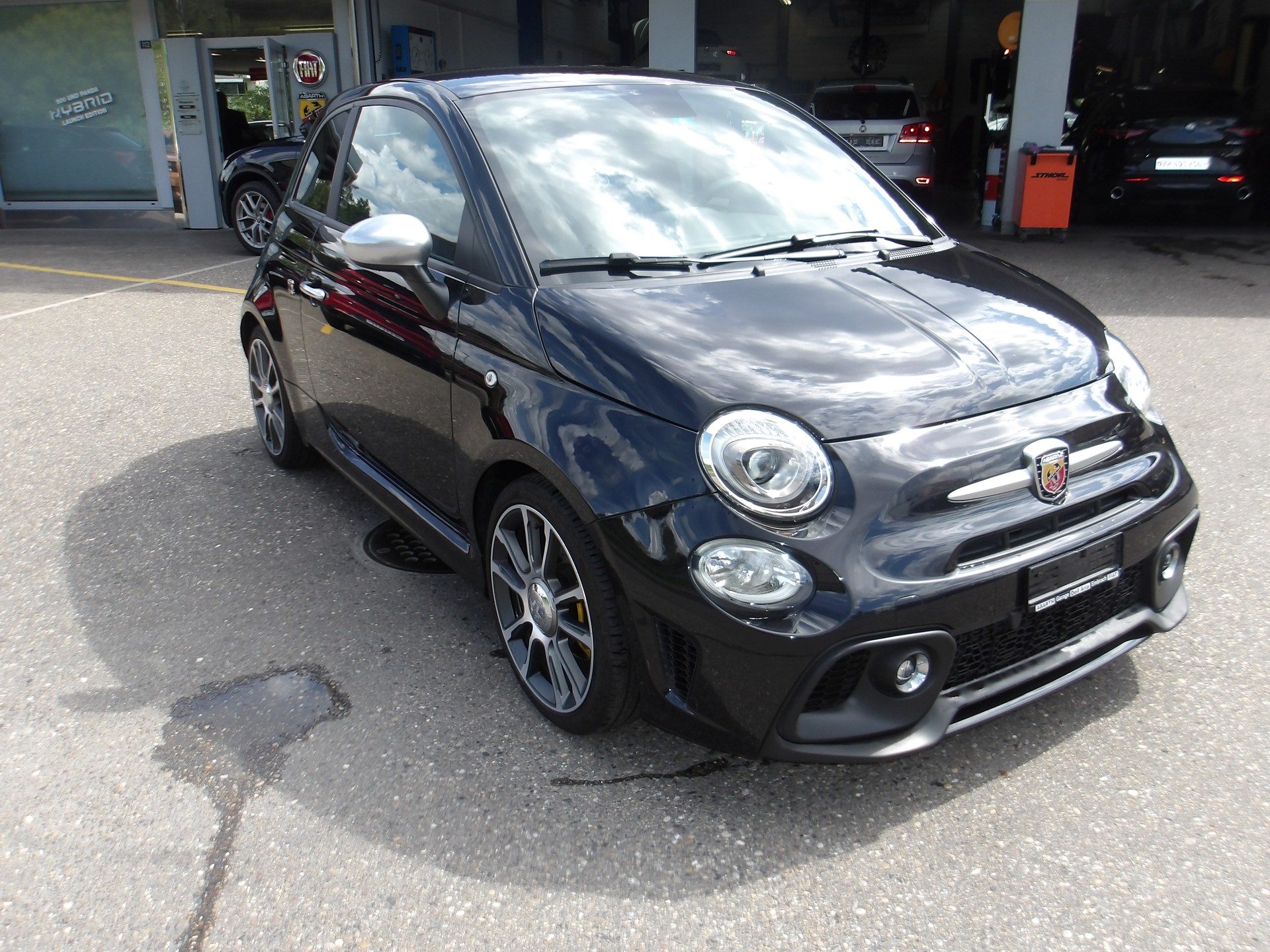 FIAT 595 1.4 16V Turbo Abarth Turismo Dualogic-image-6