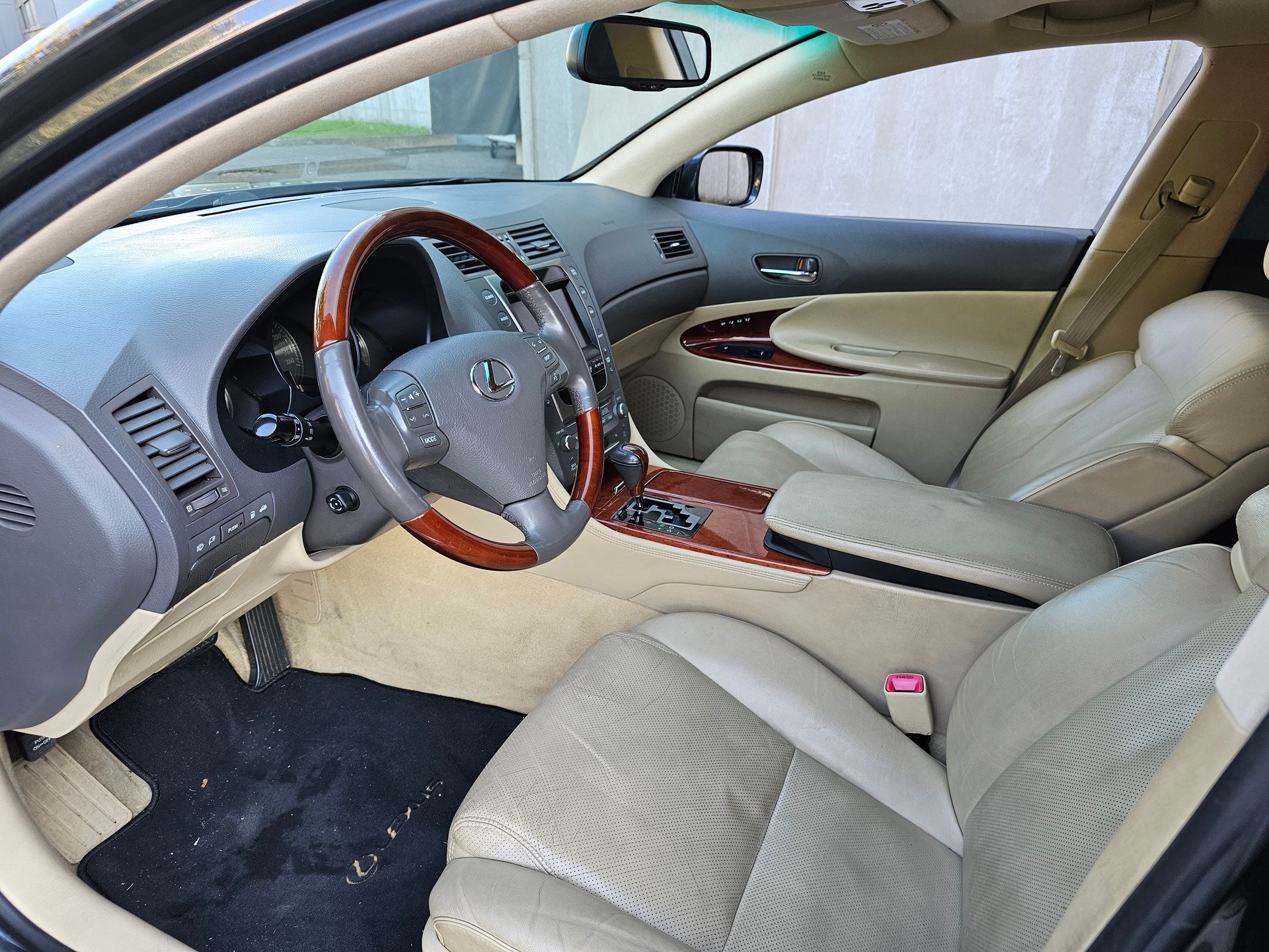 LEXUS 450h Business-image-4