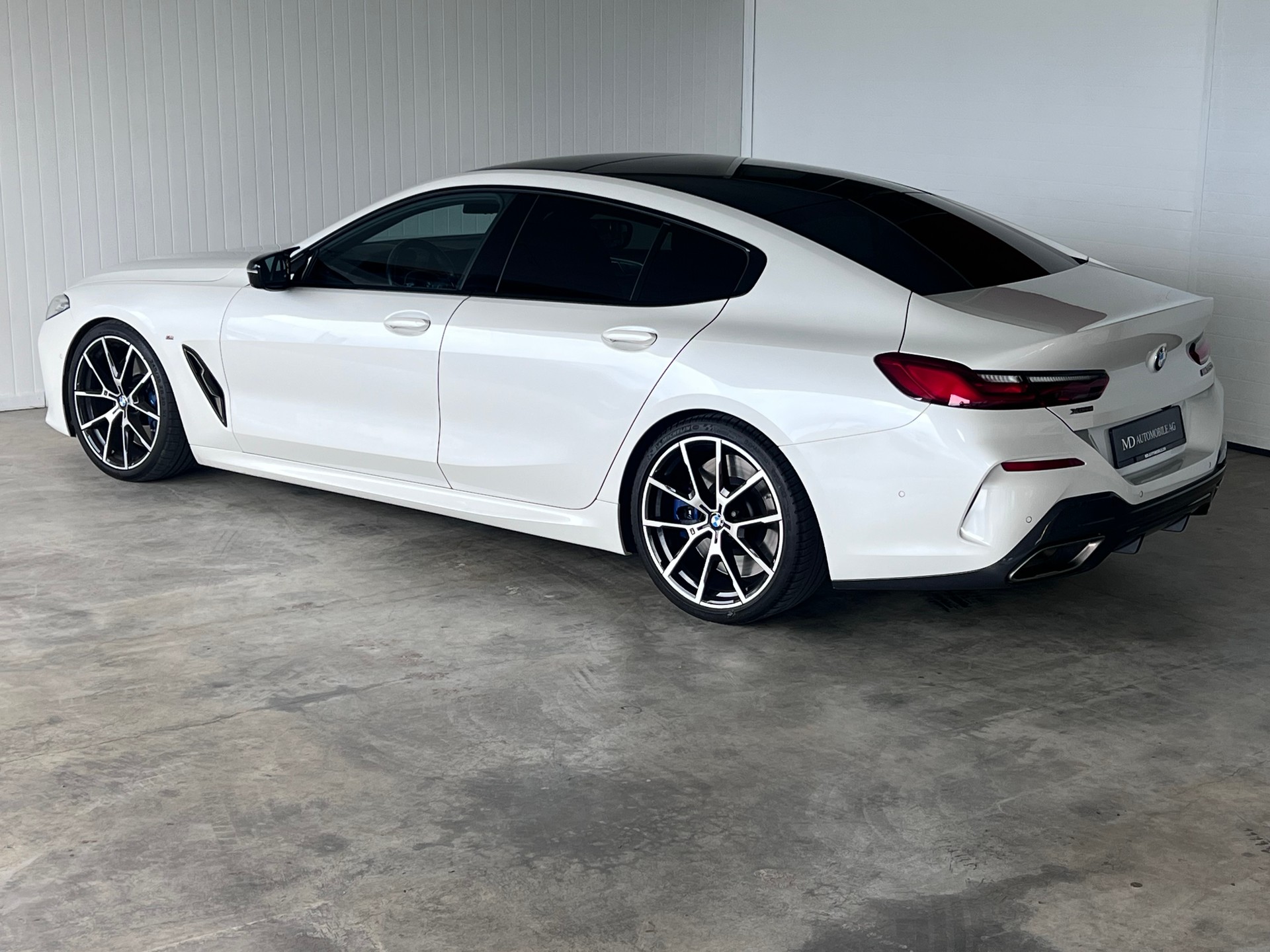 BMW M850i xDrive Steptronic-image-10