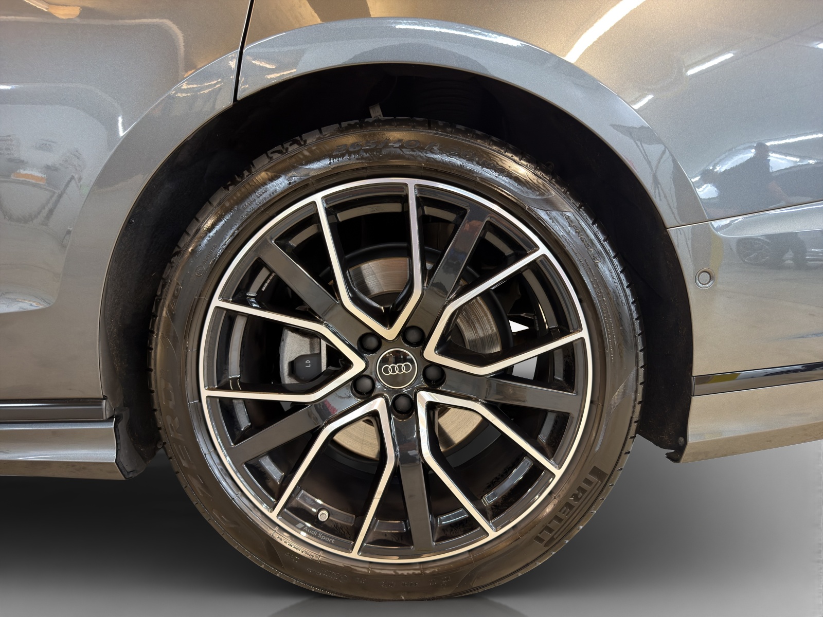 AUDI A8 50 TDI quattro tiptronic-image-14