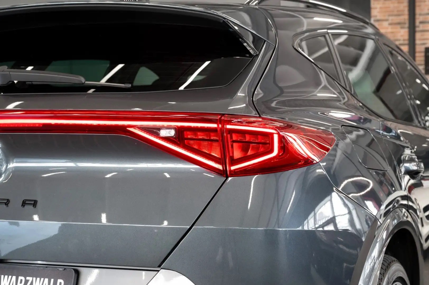CUPRA Formentor 1.4 e-HYBRID pHEV VZ DSG*GARANTIE 2027*-image-5