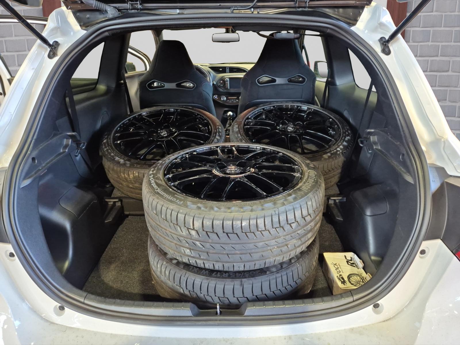 TOYOTA Yaris 1.8 VVT-i GRMN-image-10