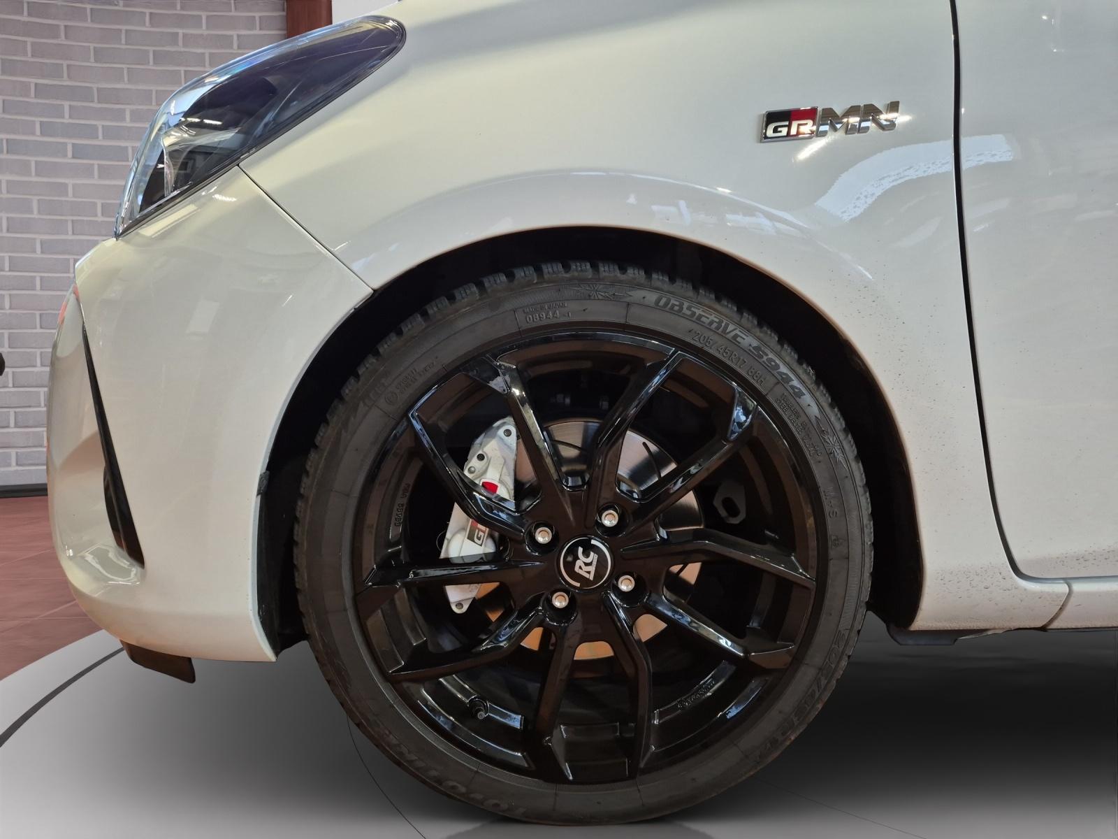 TOYOTA Yaris 1.8 VVT-i GRMN-image-9