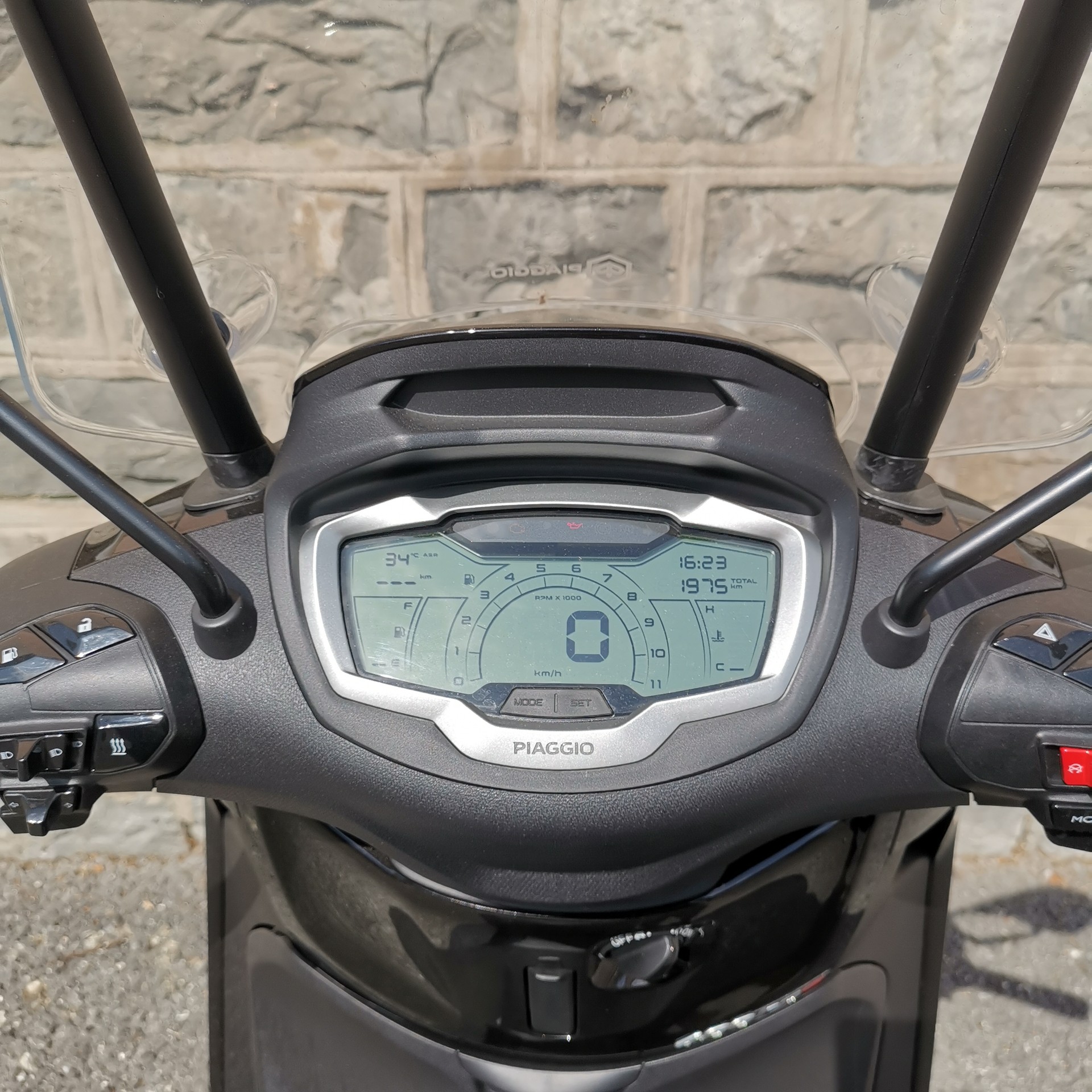 PIAGGIO Beverly 400 E5+-image-5