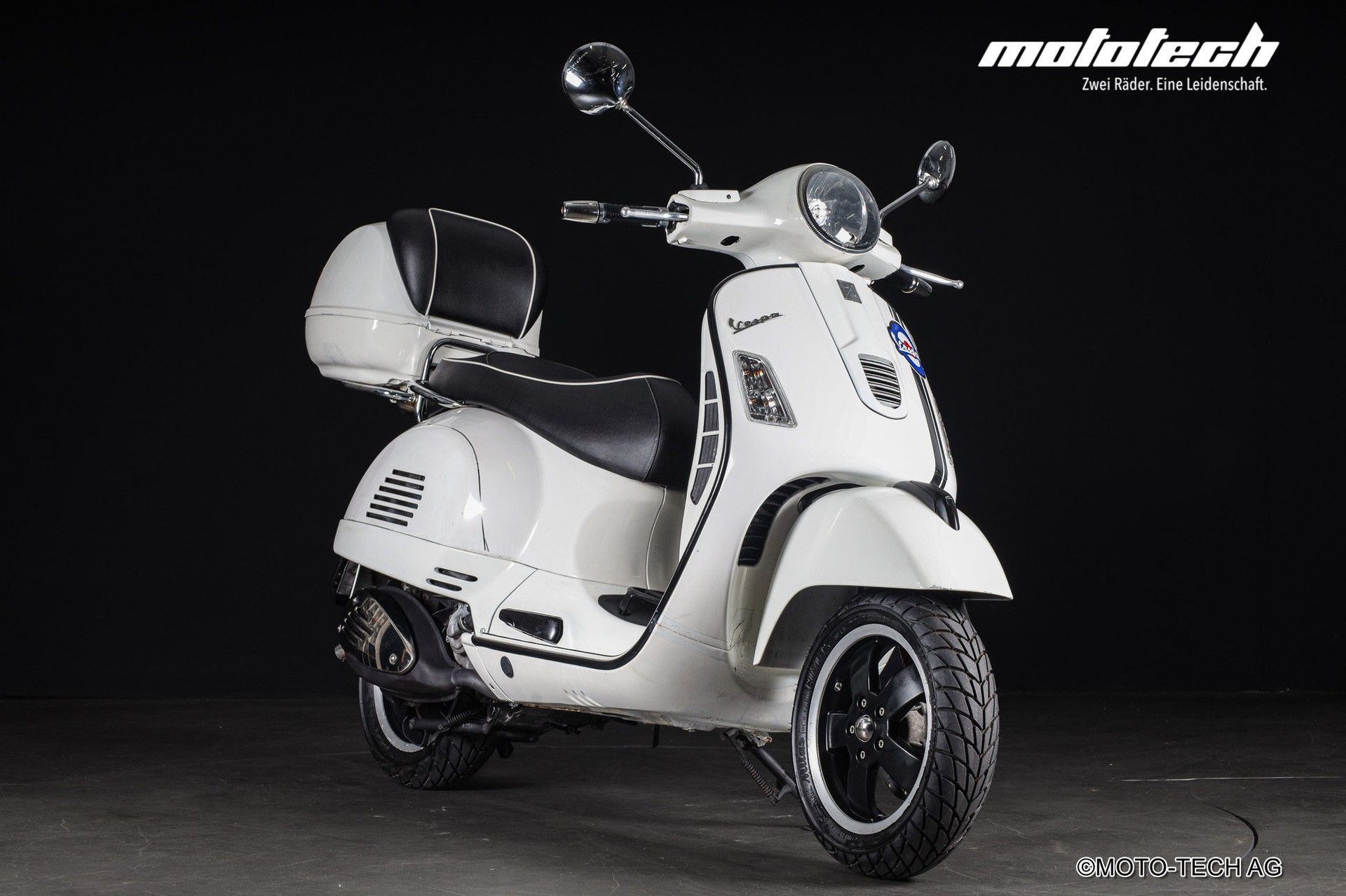 PIAGGIO Vespa GTS Super 300 i.e