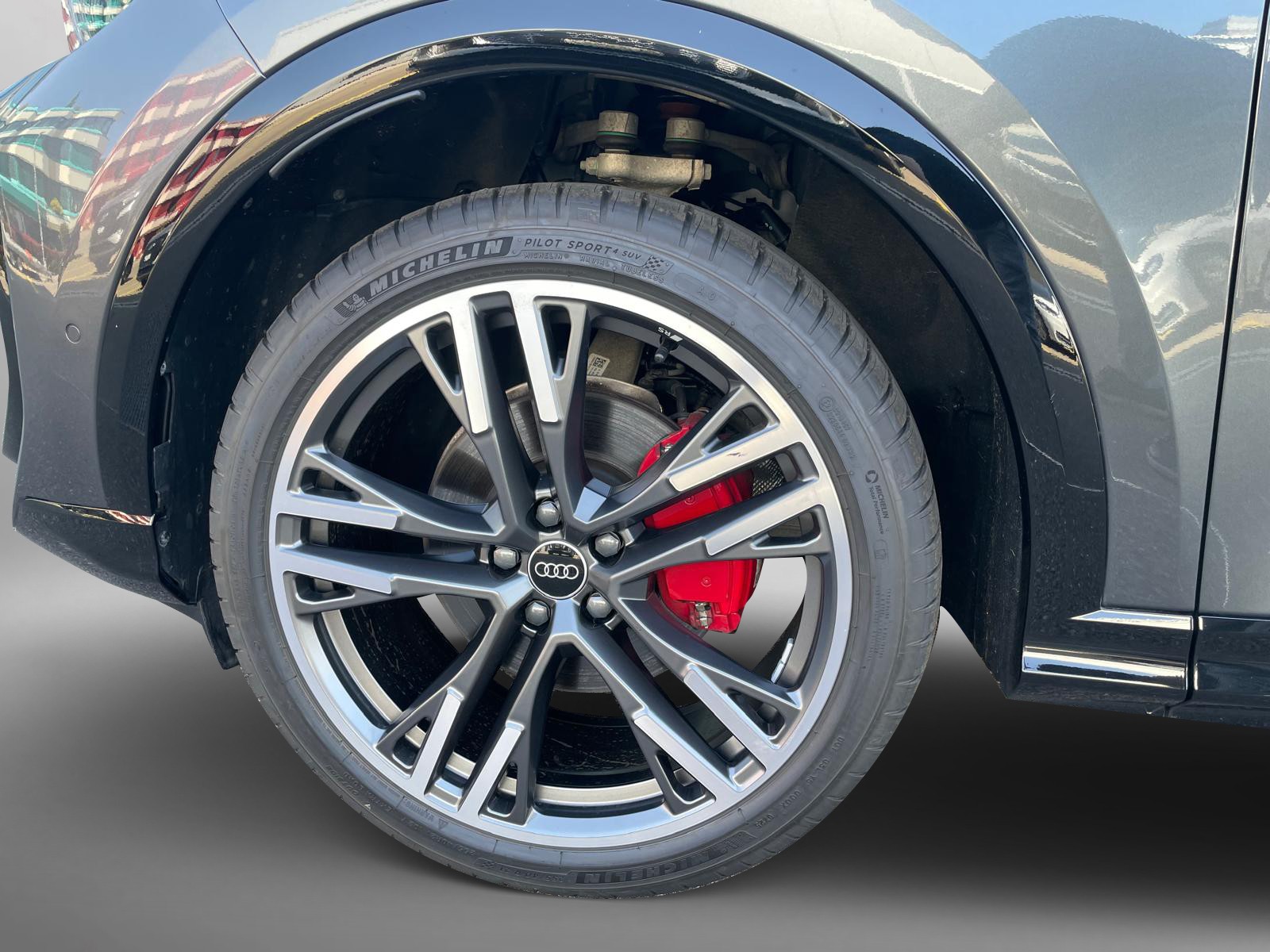 AUDI Q5 TFSI quatto 150 kW S-tronic-image-3