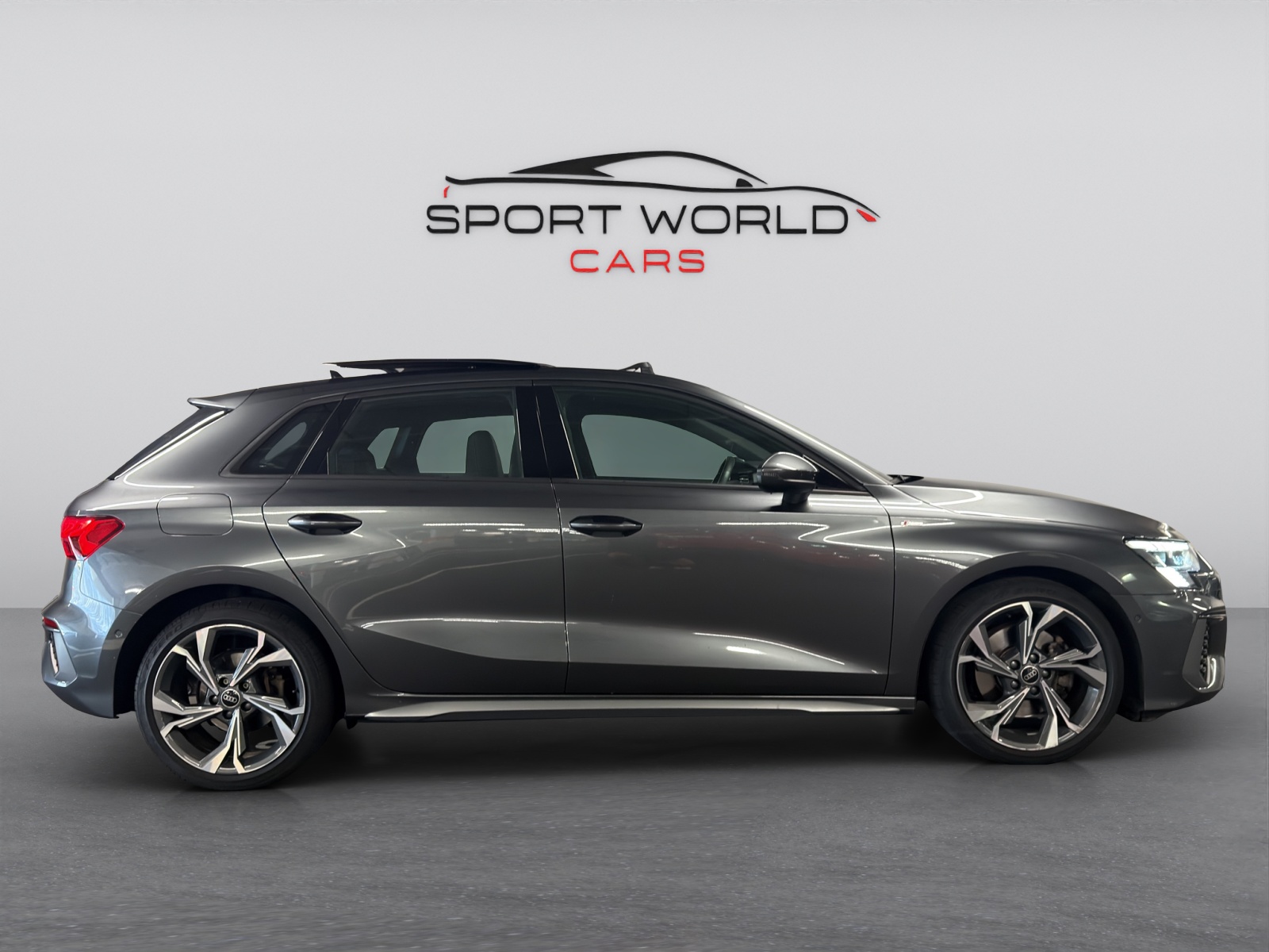 AUDI A3 Sportback 35 TFSI S line S-tronic-image-13