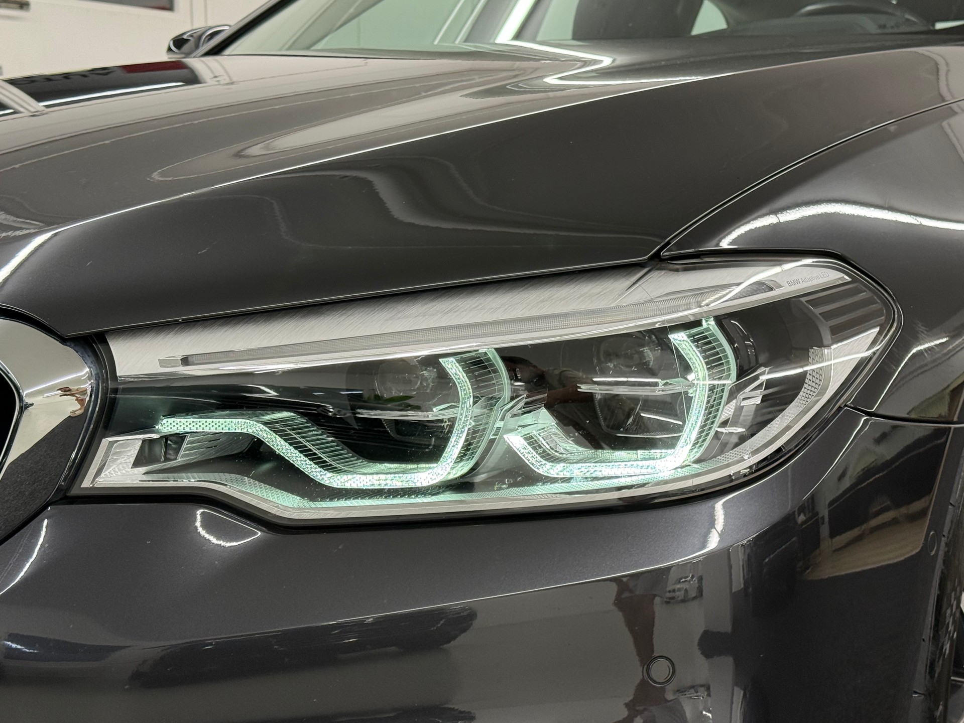 BMW 520d xDrive Touring Sport Line Steptronic-image-11