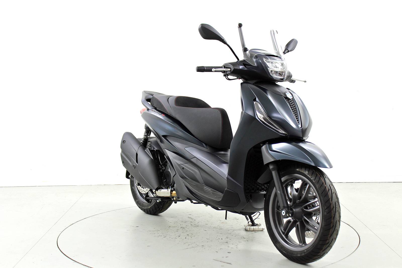 PIAGGIO Beverly 400s ABS-showroom-element-1