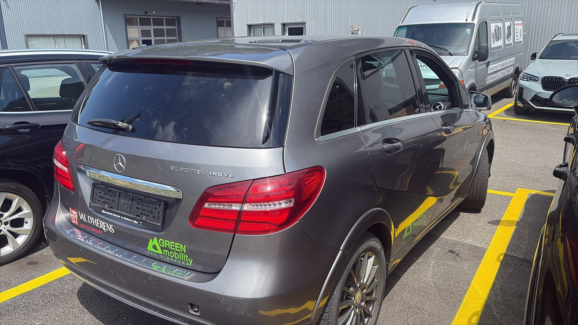 MERCEDES-BENZ B Electric Drive Urban-image-3