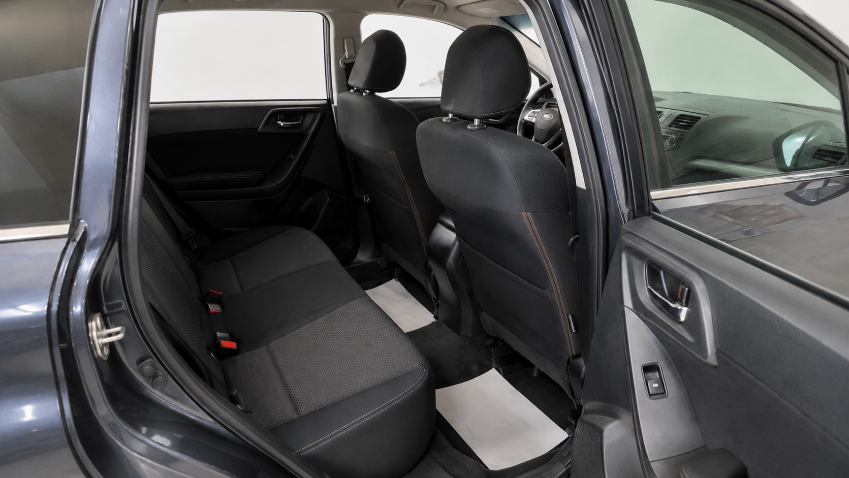 SUBARU Forester 2.0i Swiss Lineartronic-image-8