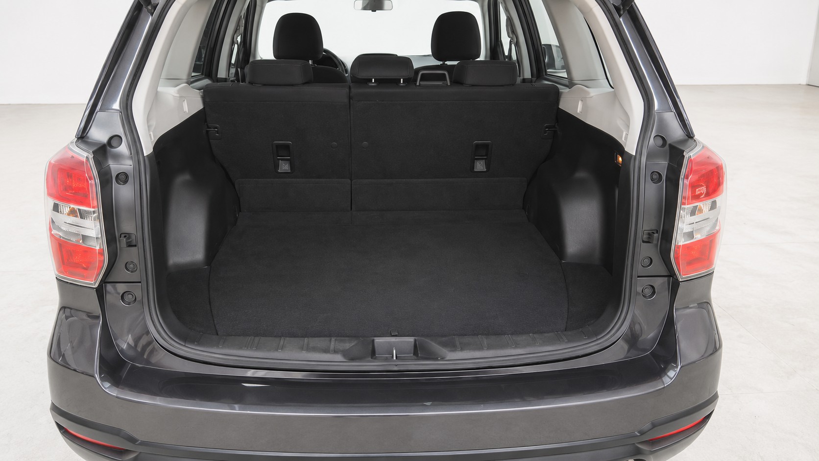 SUBARU Forester 2.0i Swiss Lineartronic-image-11