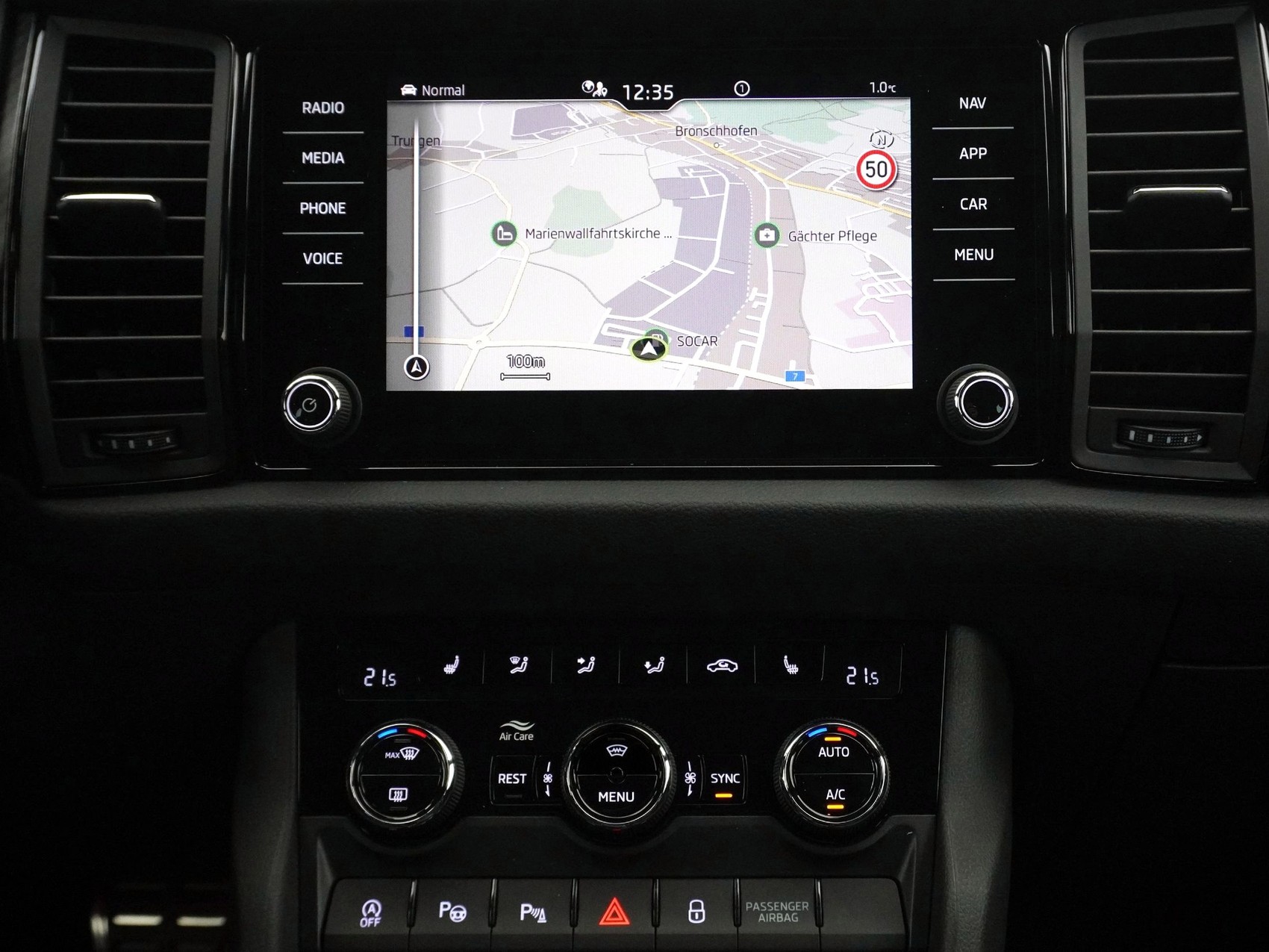 SKODA Karoq 1.5 TSI SportLine DSG-image-7